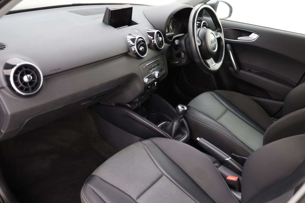 2018 AUDI A1 2018 AUDI A1