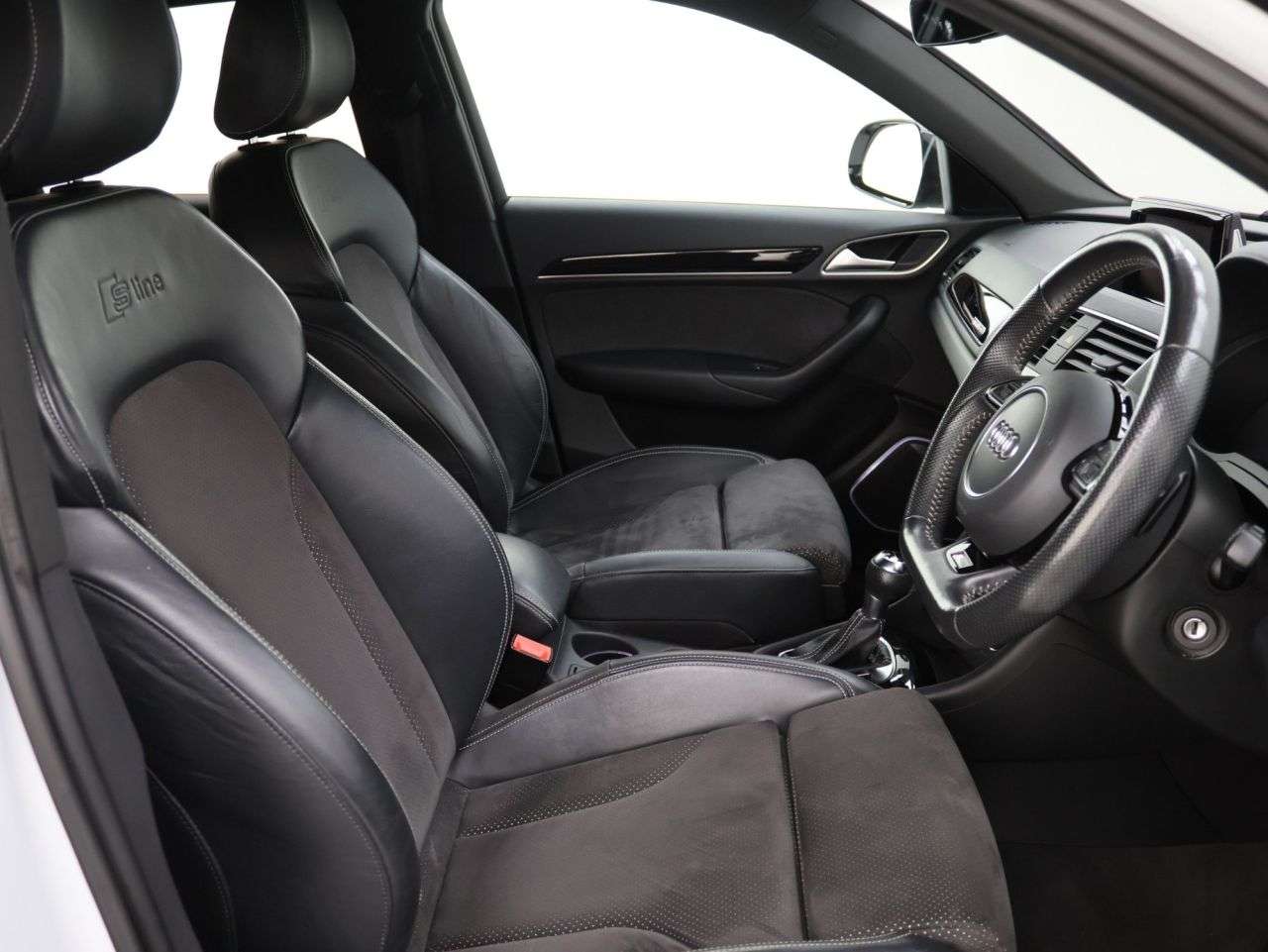 2018 AUDI Q3 2018 AUDI Q3