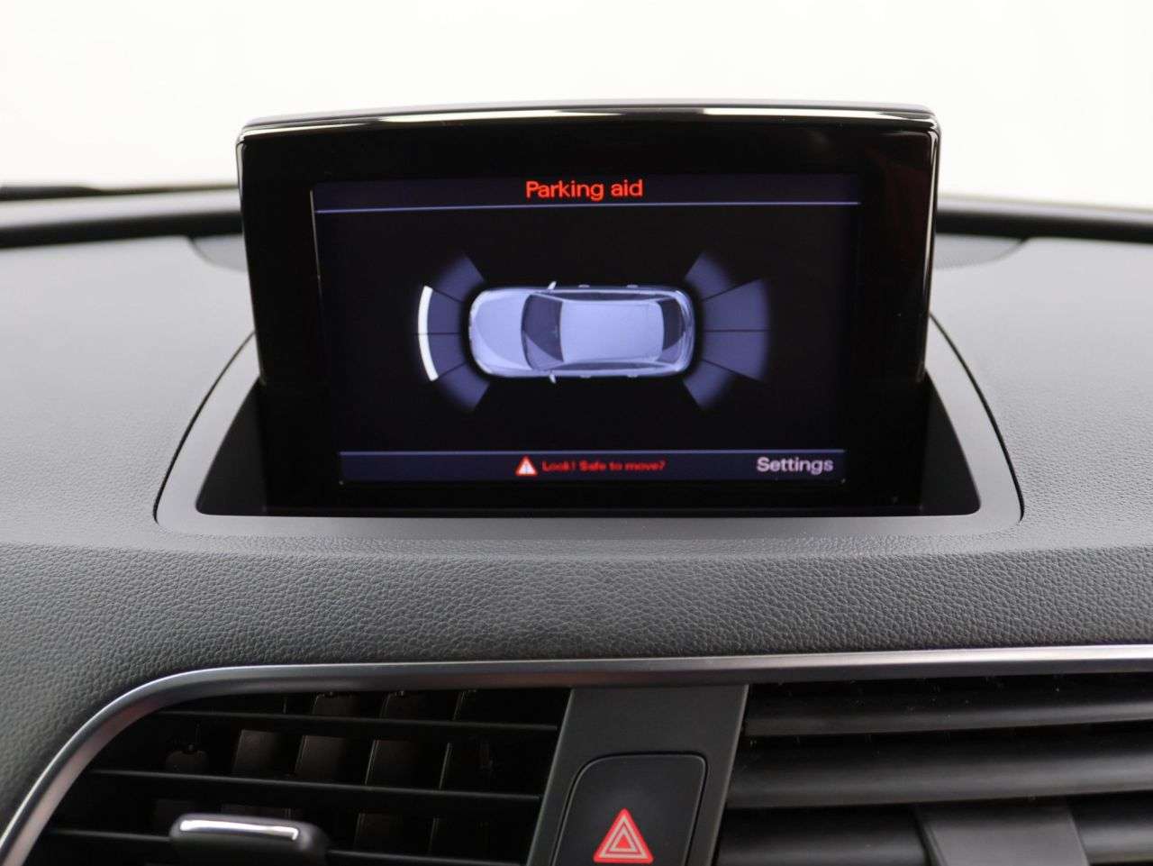 2018 AUDI Q3 2018 AUDI Q3