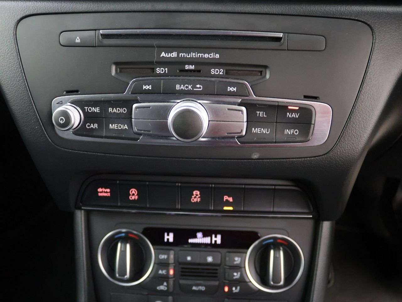 2018 AUDI Q3 2018 AUDI Q3