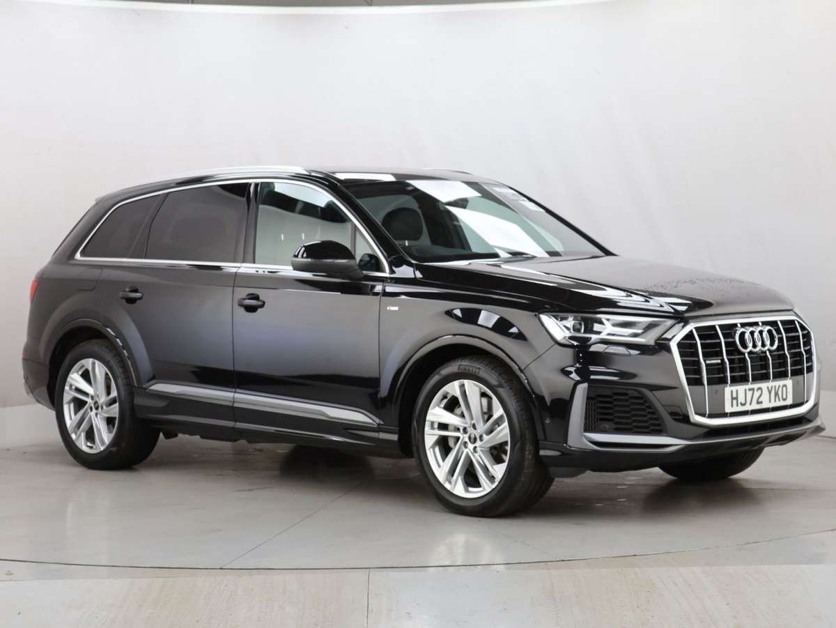 Check out this Audi Q7 2022 Petrol Automatic
