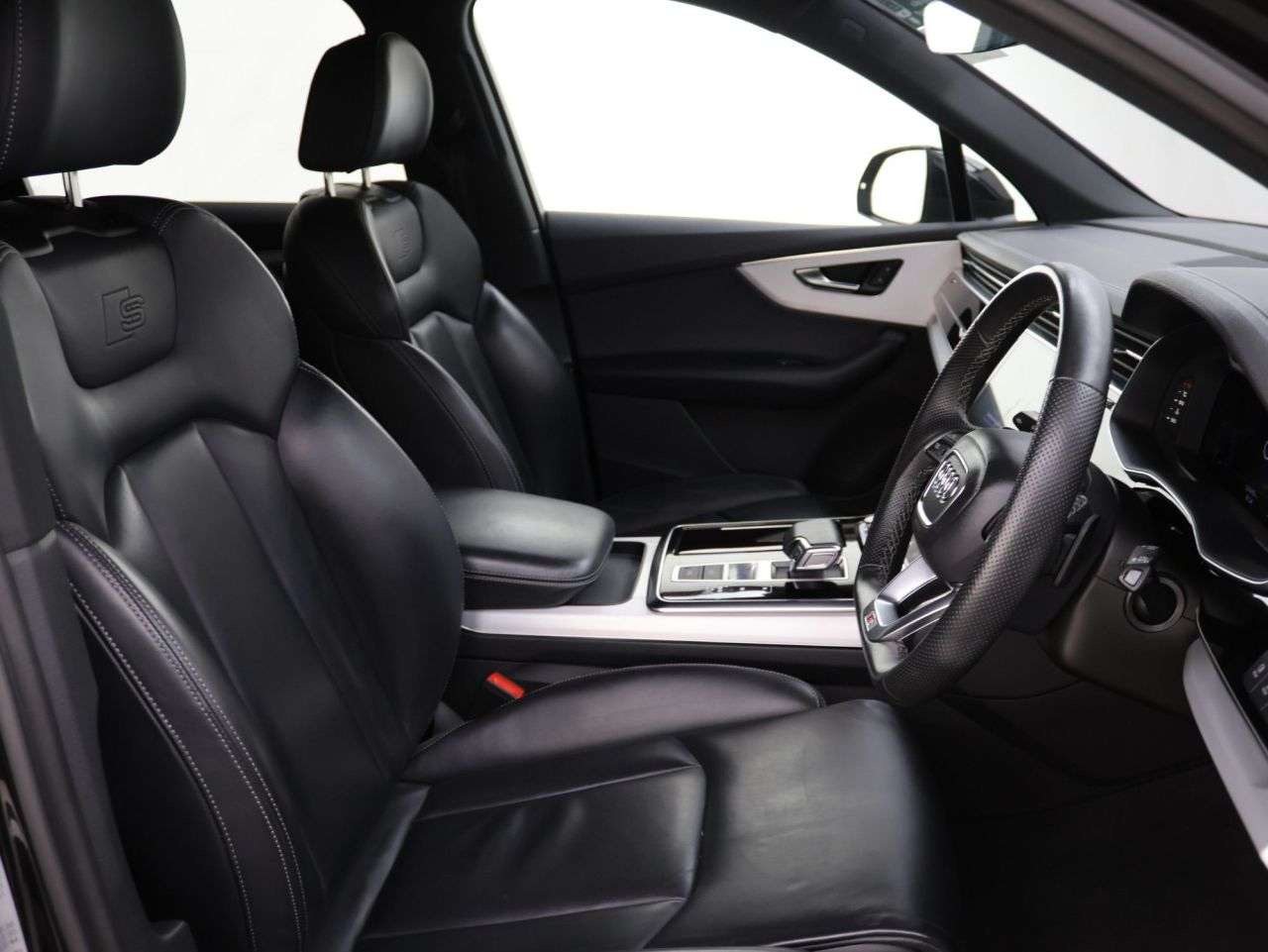 2022 AUDI Q7 2022 AUDI Q7