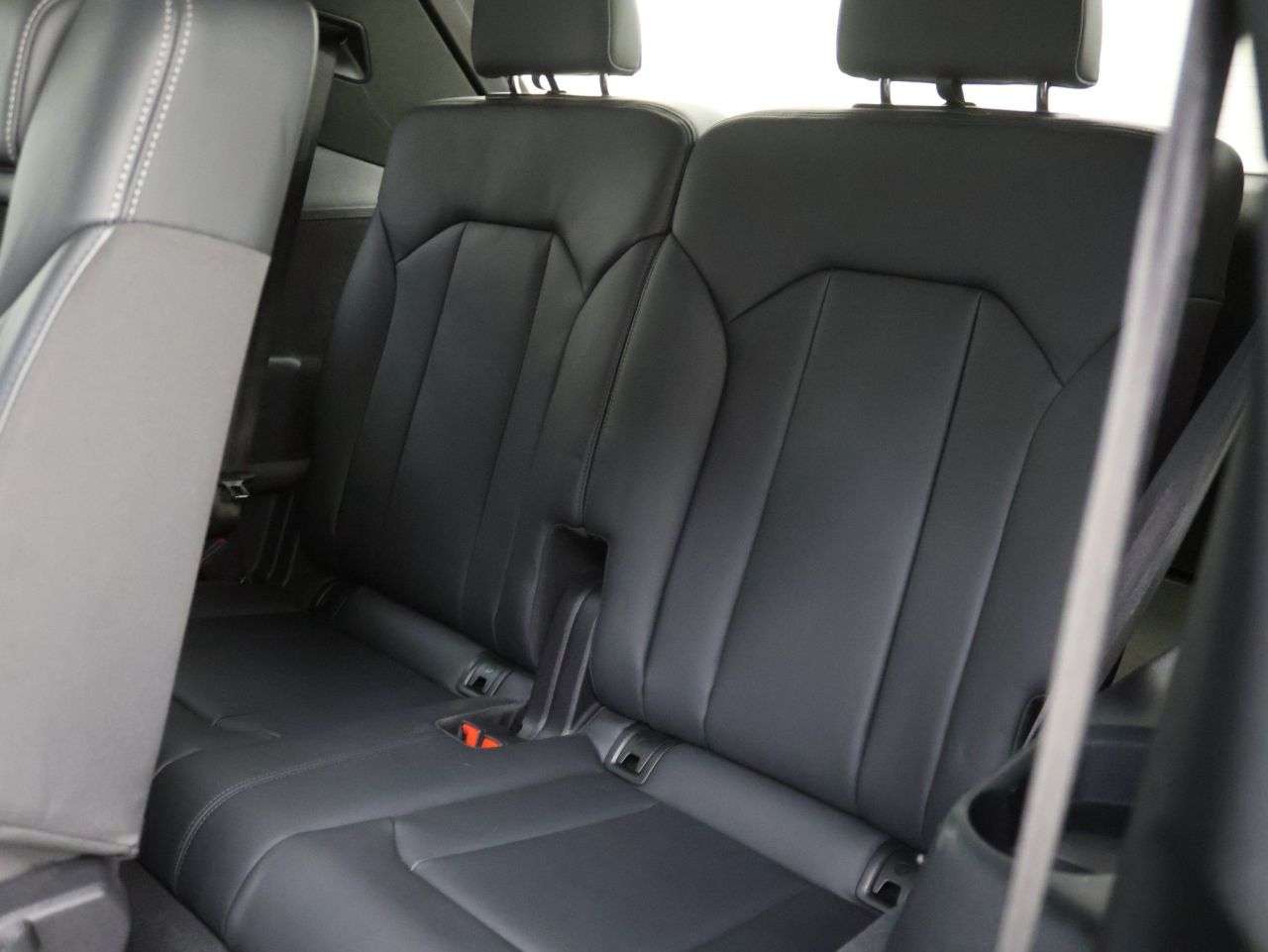 2022 AUDI Q7 2022 AUDI Q7