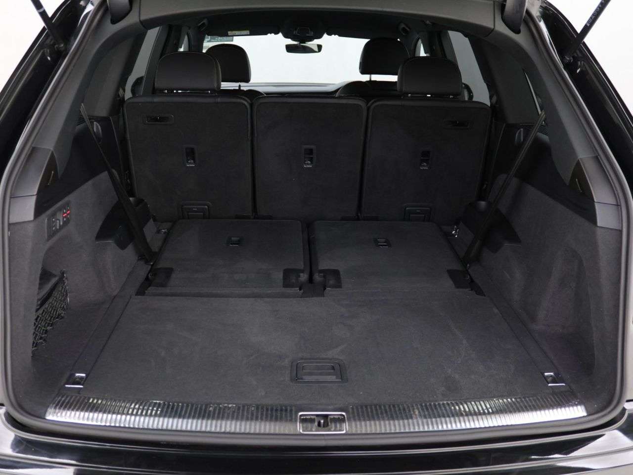 2022 AUDI Q7 2022 AUDI Q7