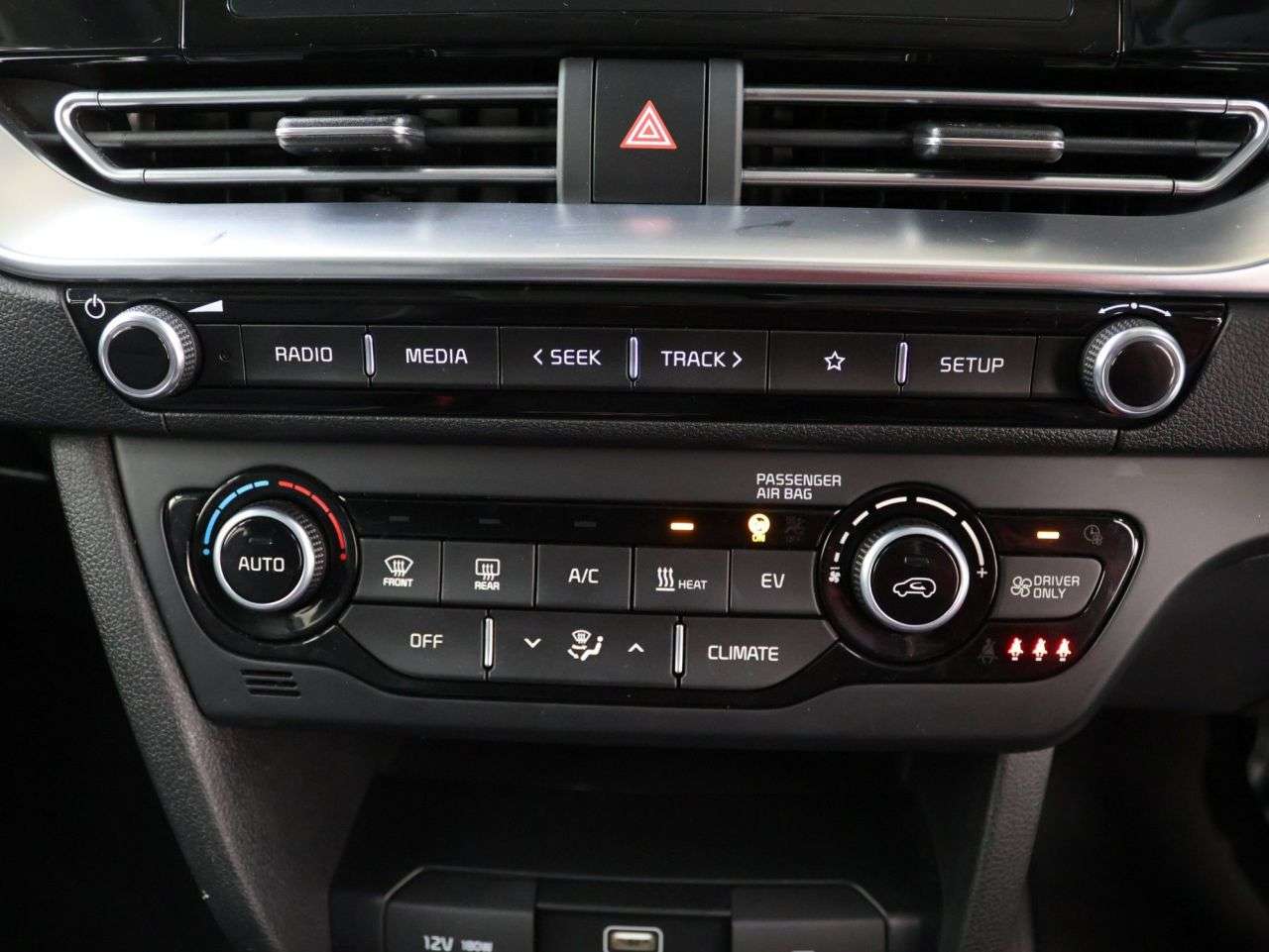 2021 KIA NIRO 2021 KIA NIRO