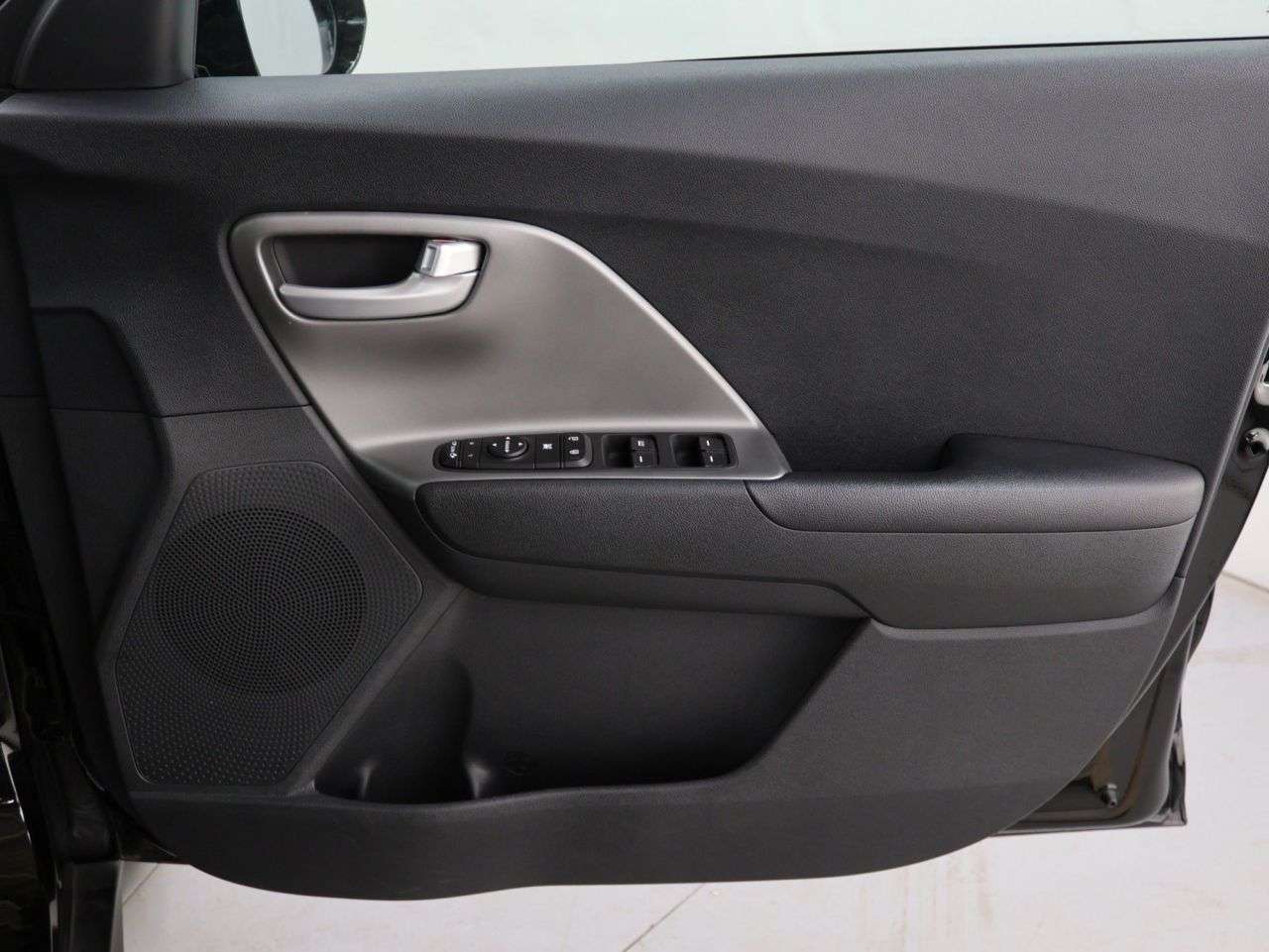 2021 KIA NIRO 2021 KIA NIRO