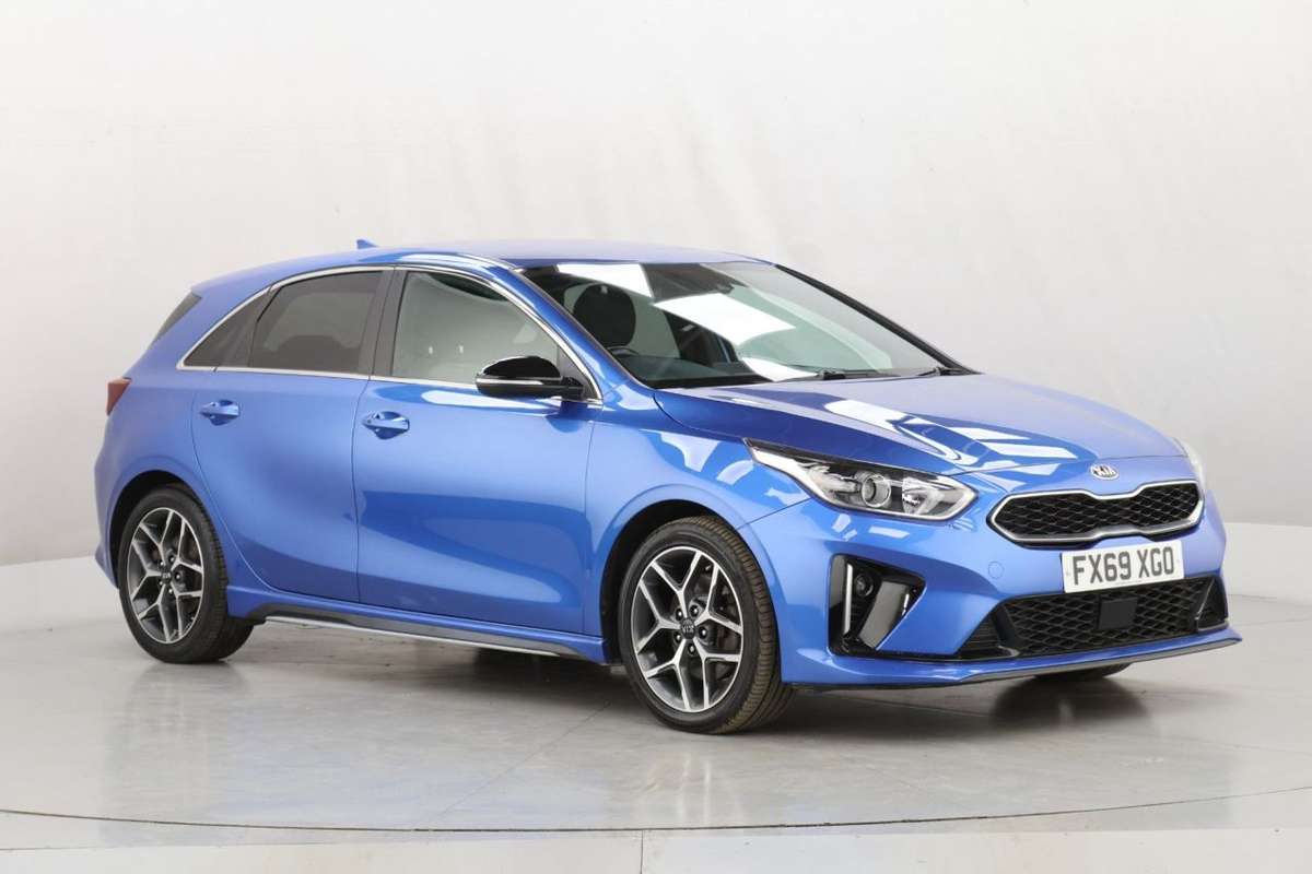 Check out this Kia Ceed 2019 Petrol Manual