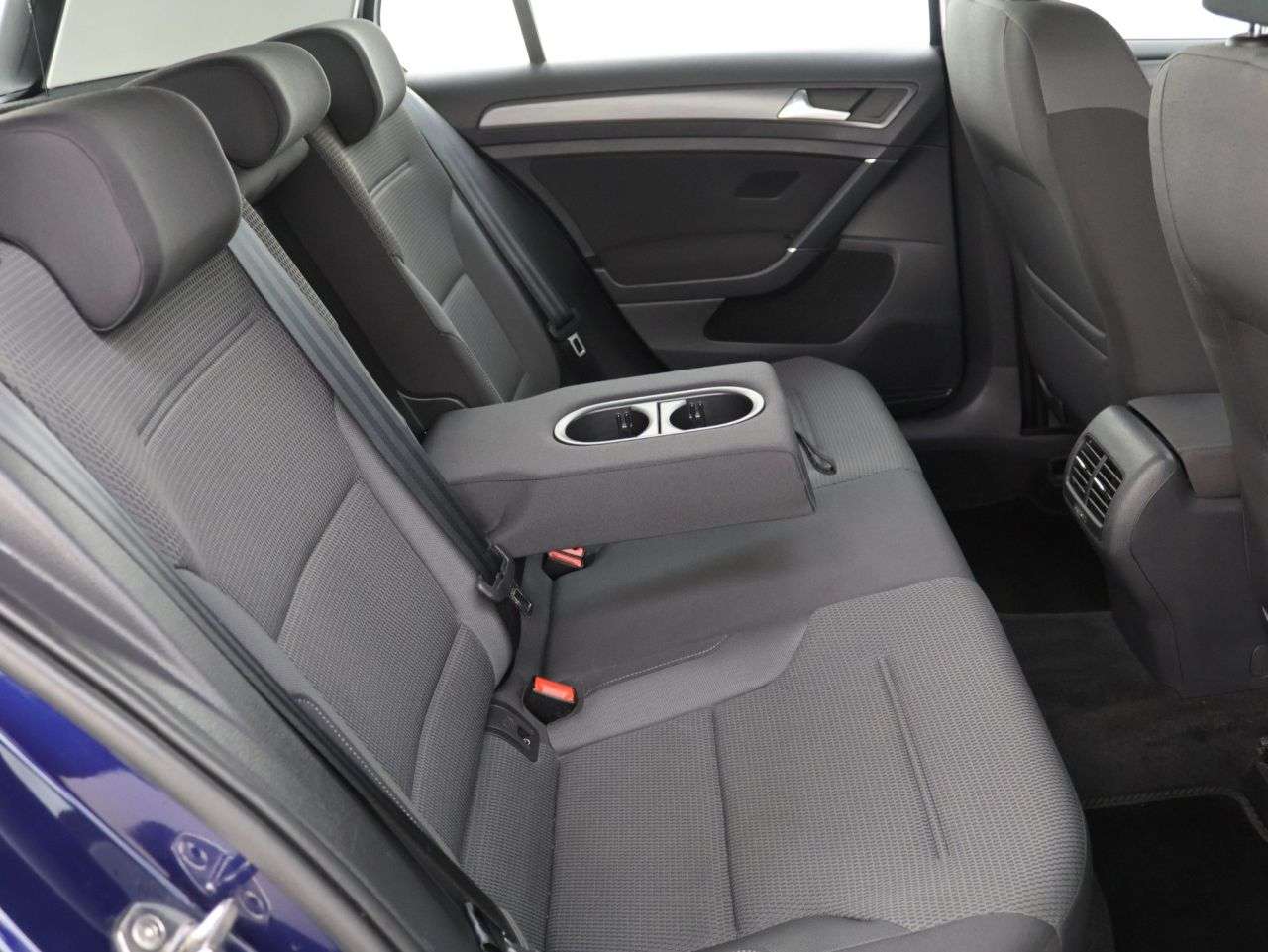 2019 VOLKSWAGEN E-GOLF 2019 VOLKSWAGEN E-GOLF