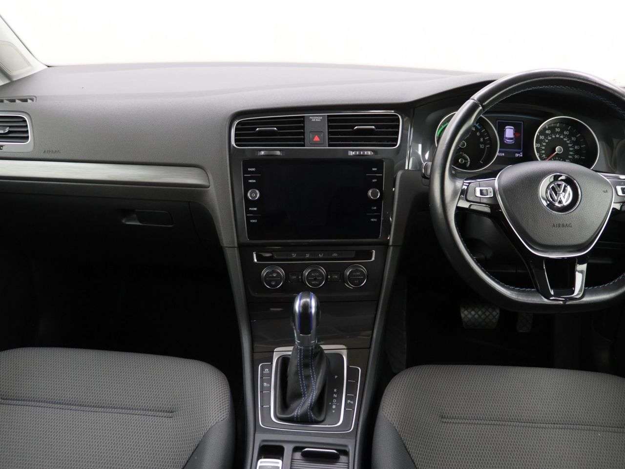 2019 VOLKSWAGEN E-GOLF 2019 VOLKSWAGEN E-GOLF