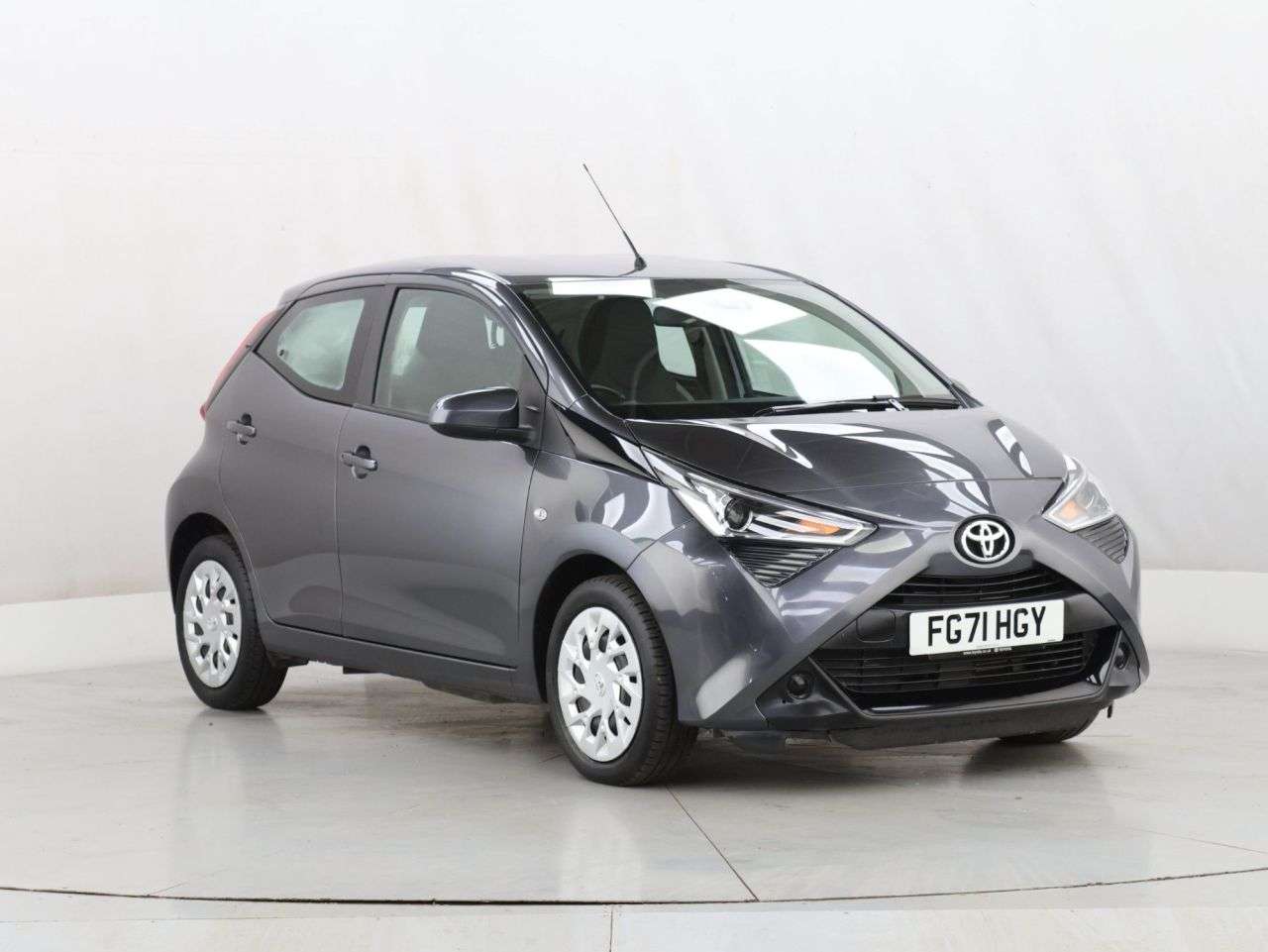 2022 TOYOTA AYGO 2022 TOYOTA AYGO