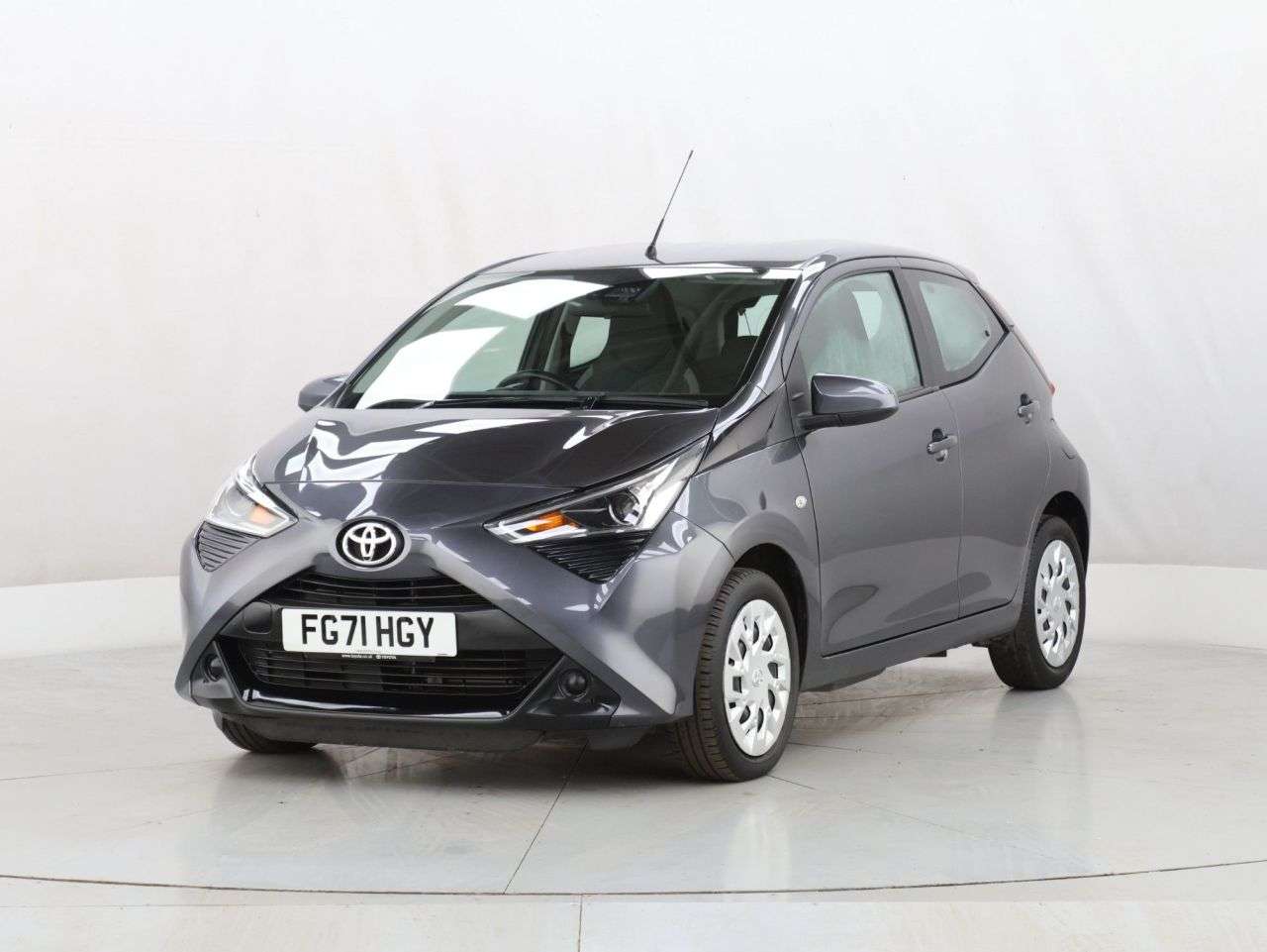 2022 TOYOTA AYGO 2022 TOYOTA AYGO
