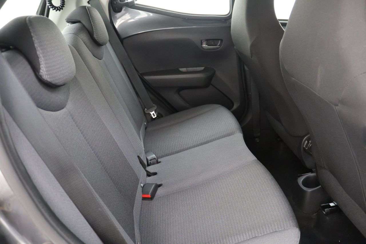 2022 TOYOTA AYGO 2022 TOYOTA AYGO