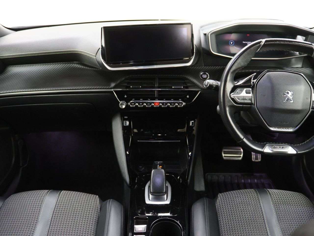 2021 PEUGEOT E-2008 2021 PEUGEOT E-2008