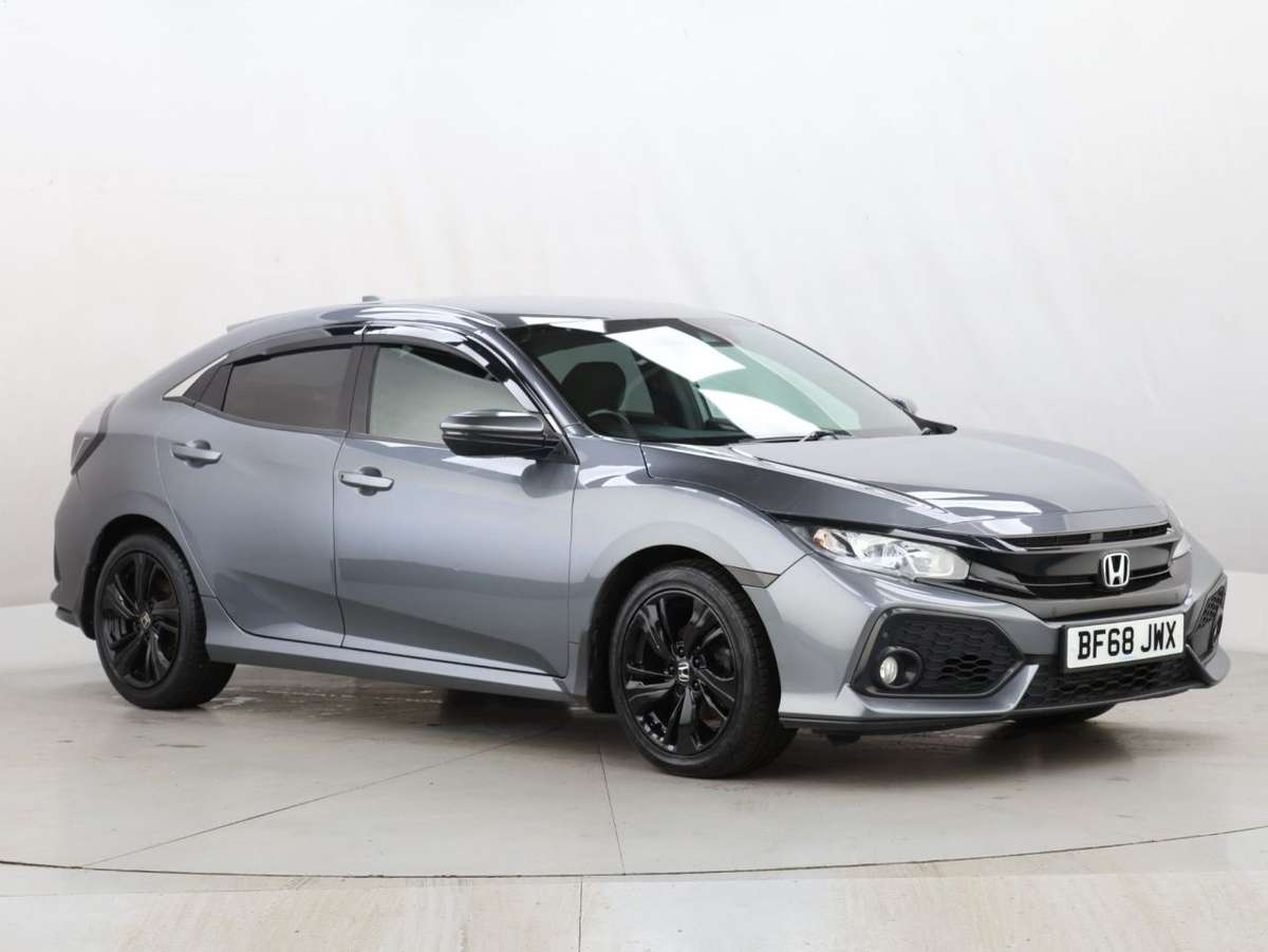 Check out this Honda Civic 2018 Petrol Manual