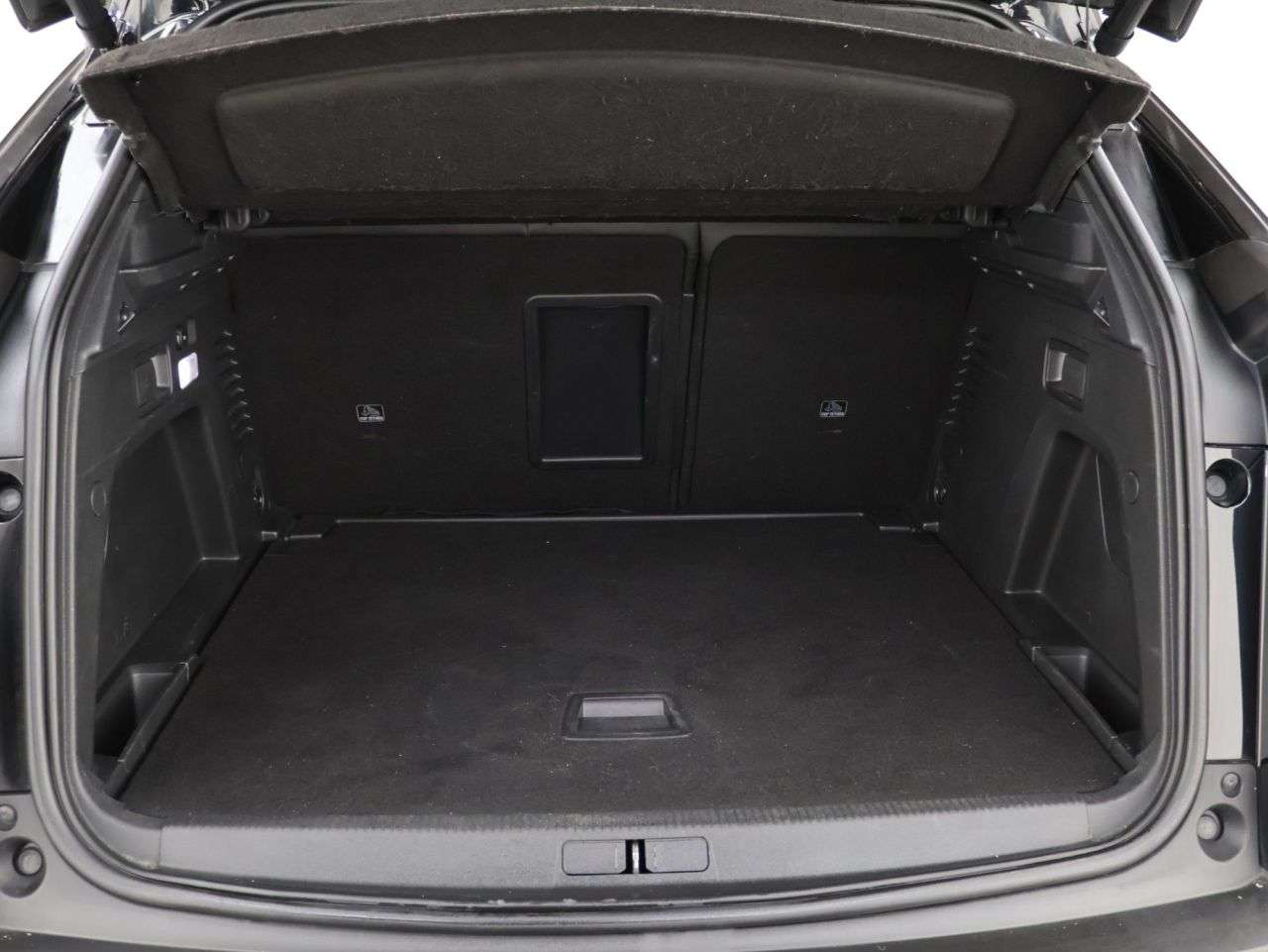 2019 PEUGEOT 3008 2019 PEUGEOT 3008