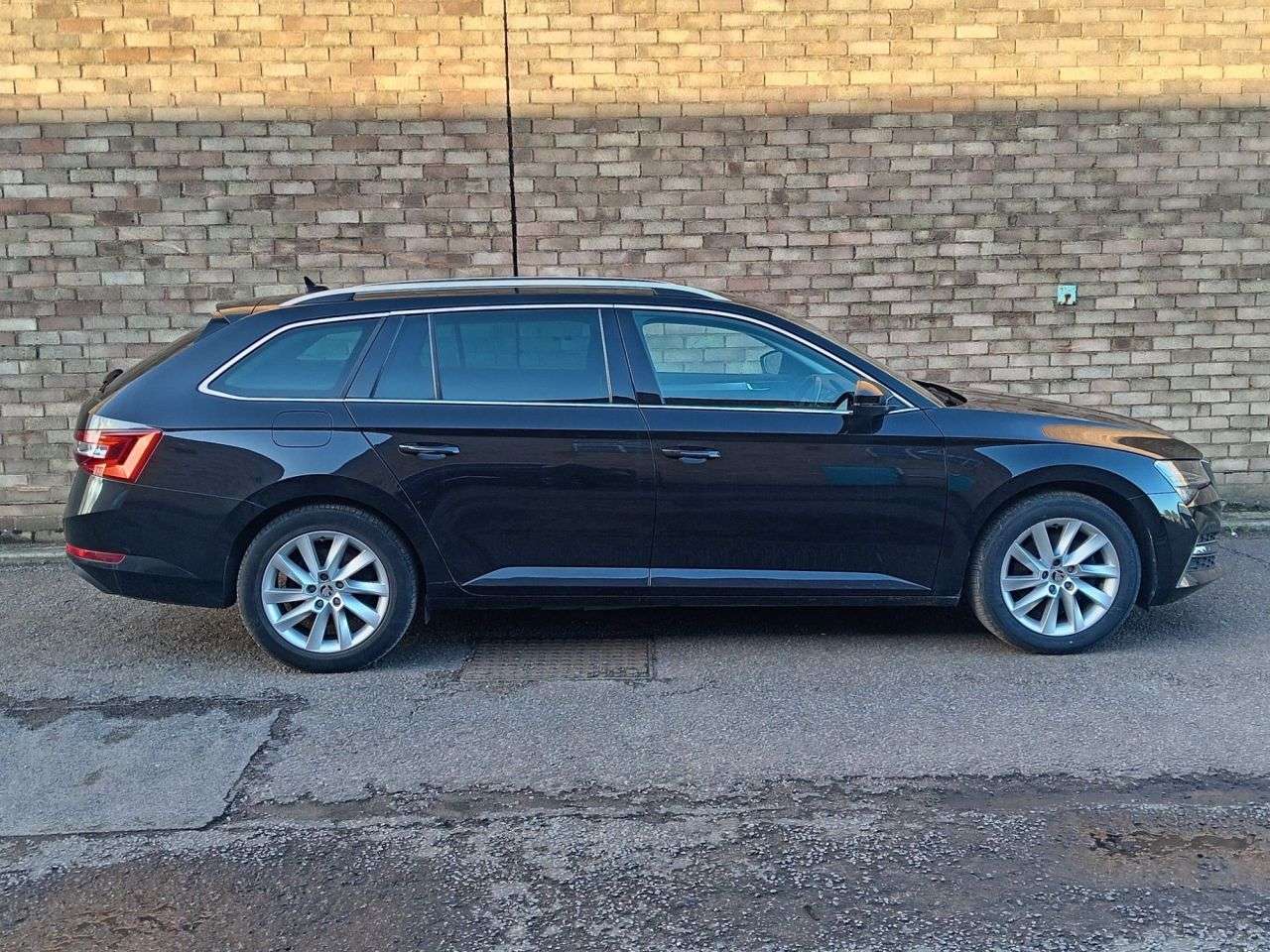 2021 SKODA SUPERB 2021 SKODA SUPERB