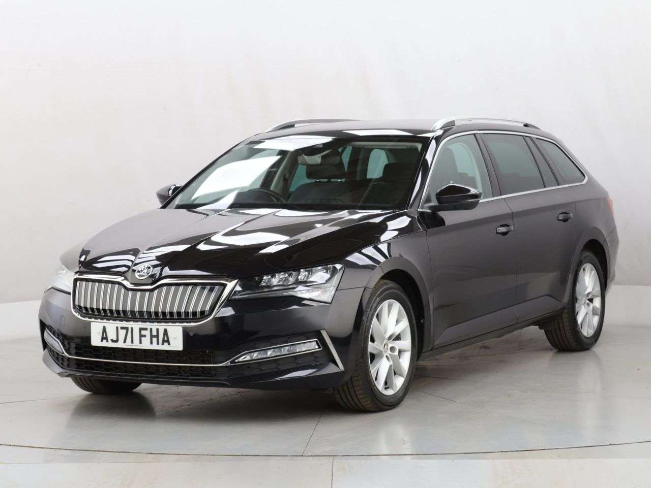 2021 SKODA SUPERB 2021 SKODA SUPERB