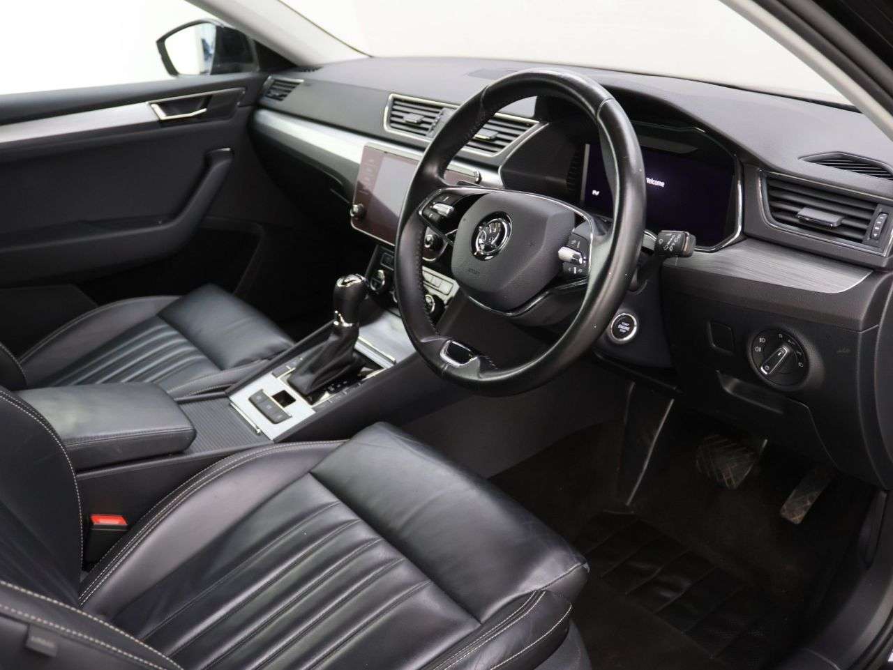 2021 SKODA SUPERB 2021 SKODA SUPERB