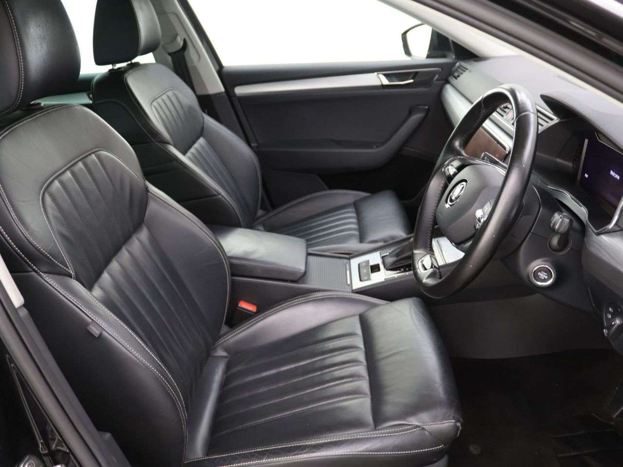 2021 SKODA SUPERB 2021 SKODA SUPERB