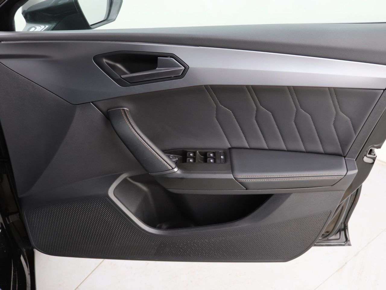 2024 CUPRA LEON 2024 CUPRA LEON