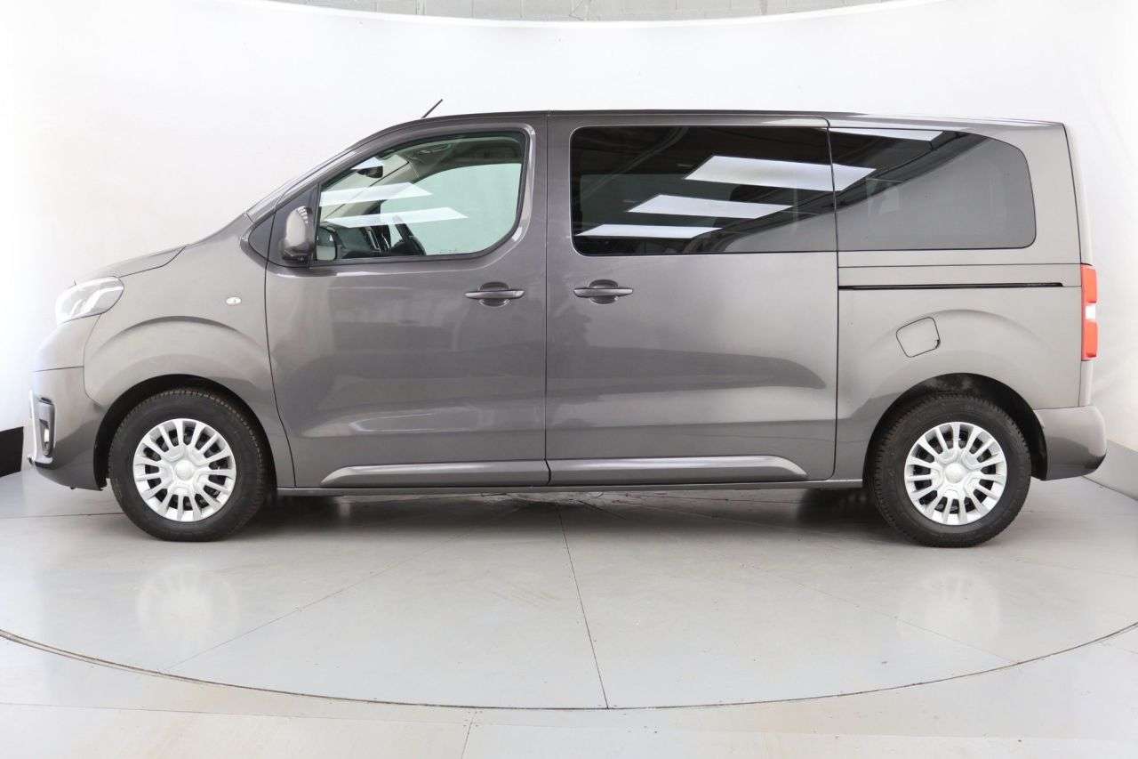 2022 TOYOTA PROACE VERSO 2022 TOYOTA PROACE VERSO