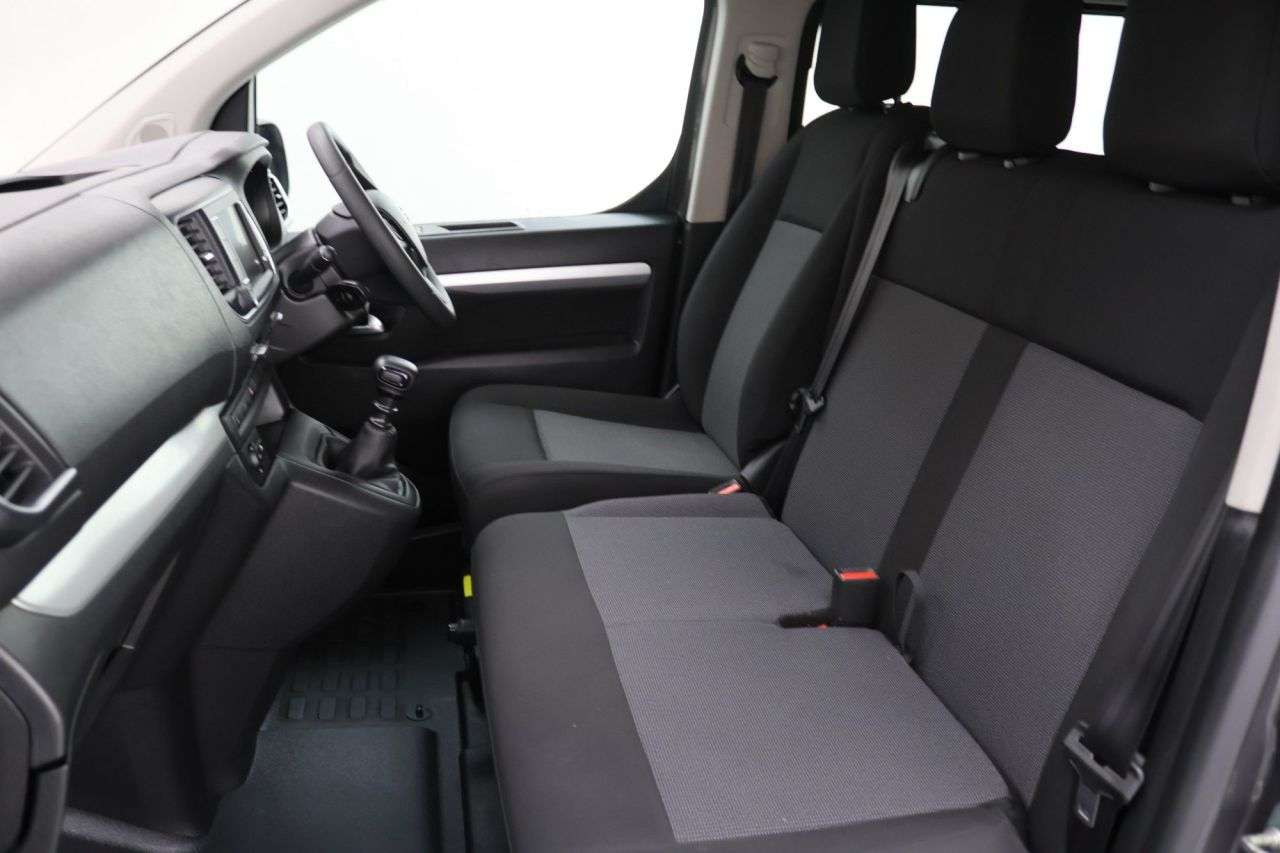 2022 TOYOTA PROACE VERSO 2022 TOYOTA PROACE VERSO
