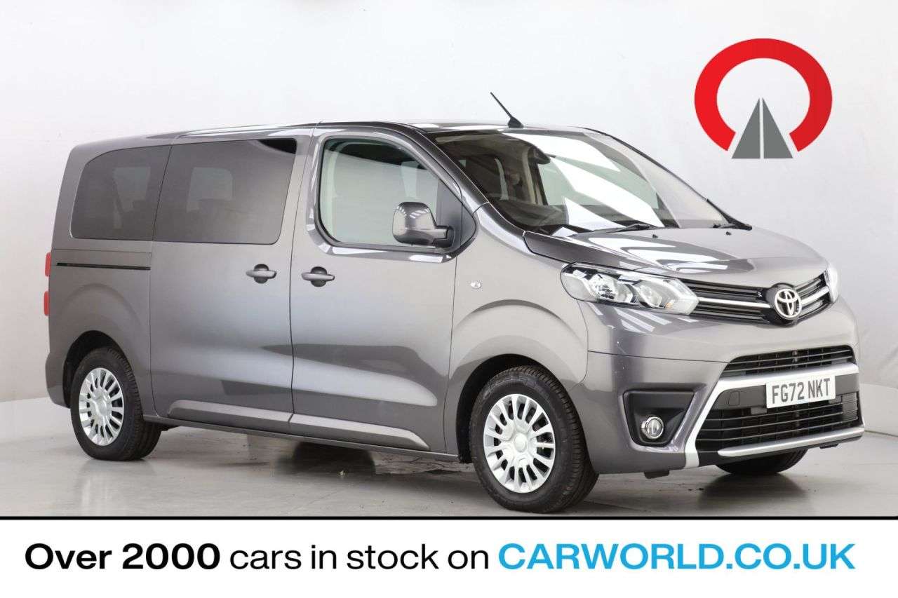A 2022 TOYOTA PROACE VERSO 1.5D Shuttle Medium MPV 5dr Diesel Manual MWB Euro 6 (s/s) (9 Seat) (120 ps A 2022 TOYOTA PROACE VERSO 1.5D Shuttle Medium MPV 5dr Diesel Manual MWB Euro 6 (s/s) (9 Seat) (120 ps