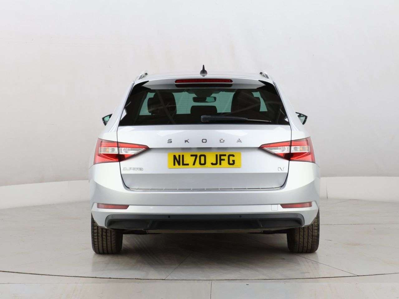 2020 SKODA SUPERB 2020 SKODA SUPERB