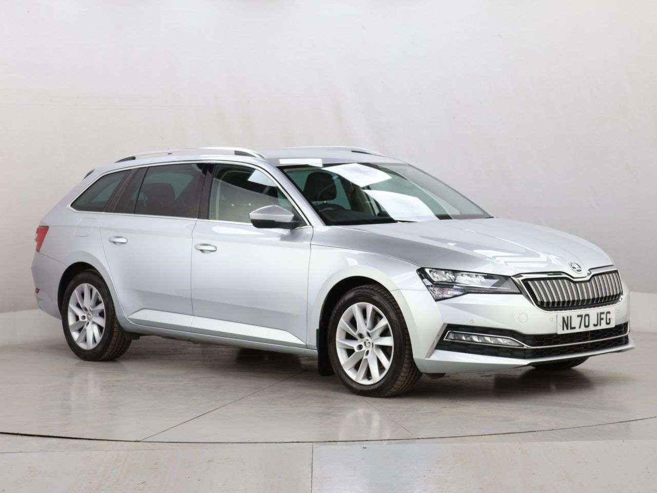2020 SKODA SUPERB 2020 SKODA SUPERB