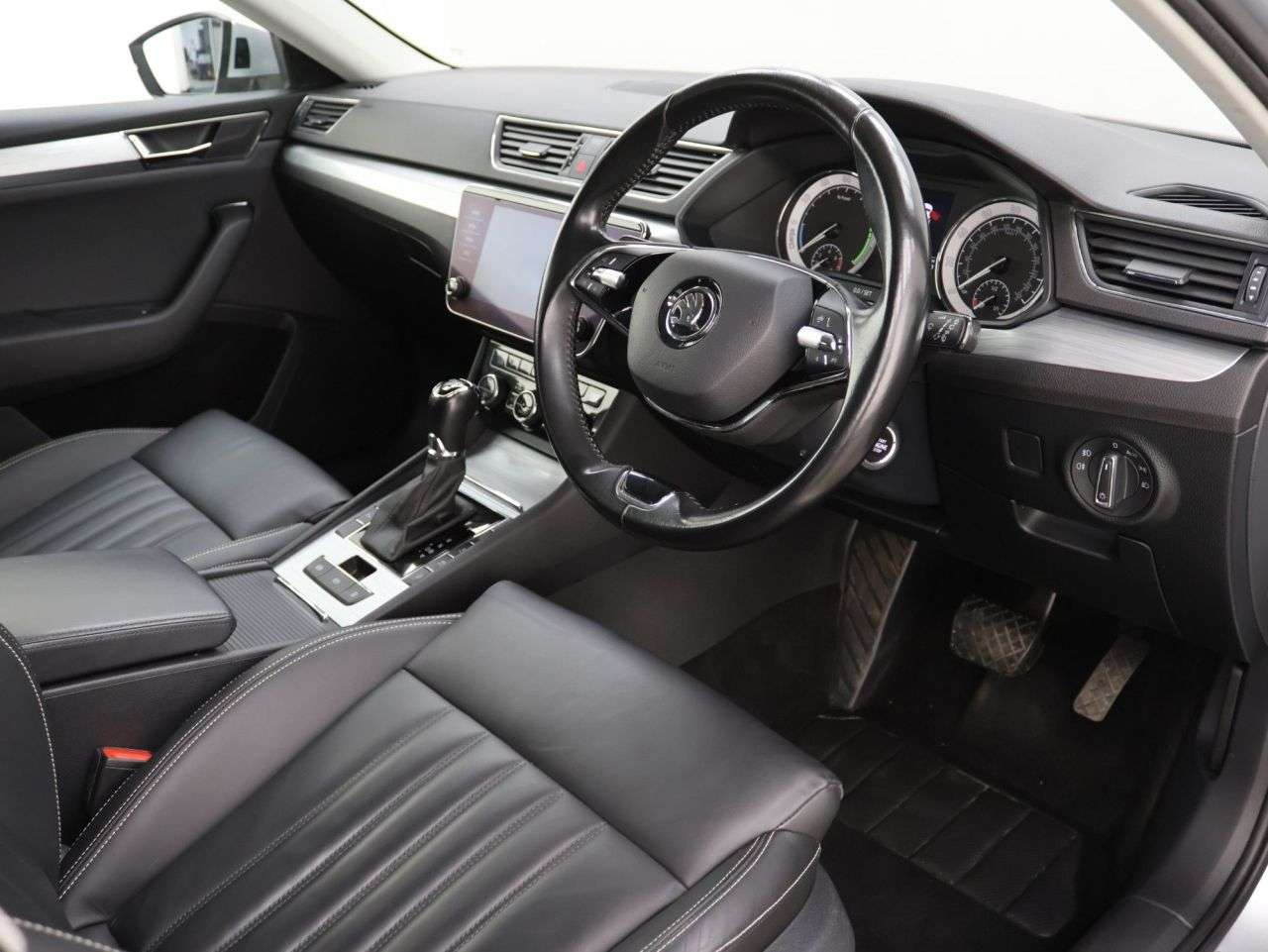 2020 SKODA SUPERB 2020 SKODA SUPERB