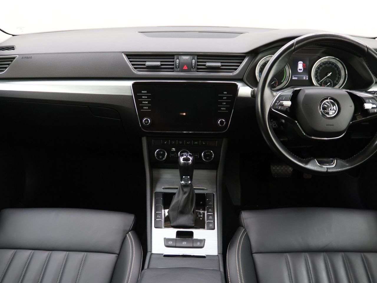 2020 SKODA SUPERB 2020 SKODA SUPERB