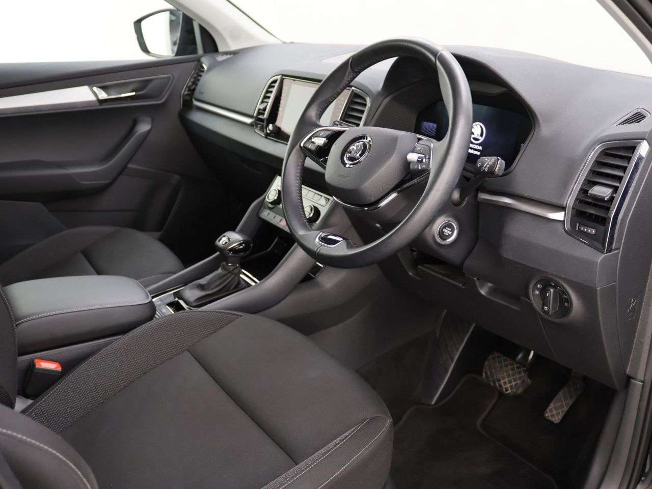 2023 SKODA KAROQ 2023 SKODA KAROQ