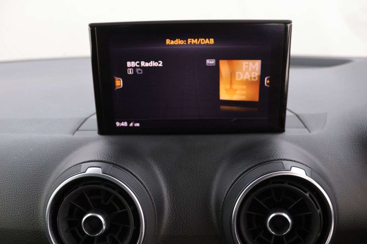 2019 AUDI Q2 2019 AUDI Q2