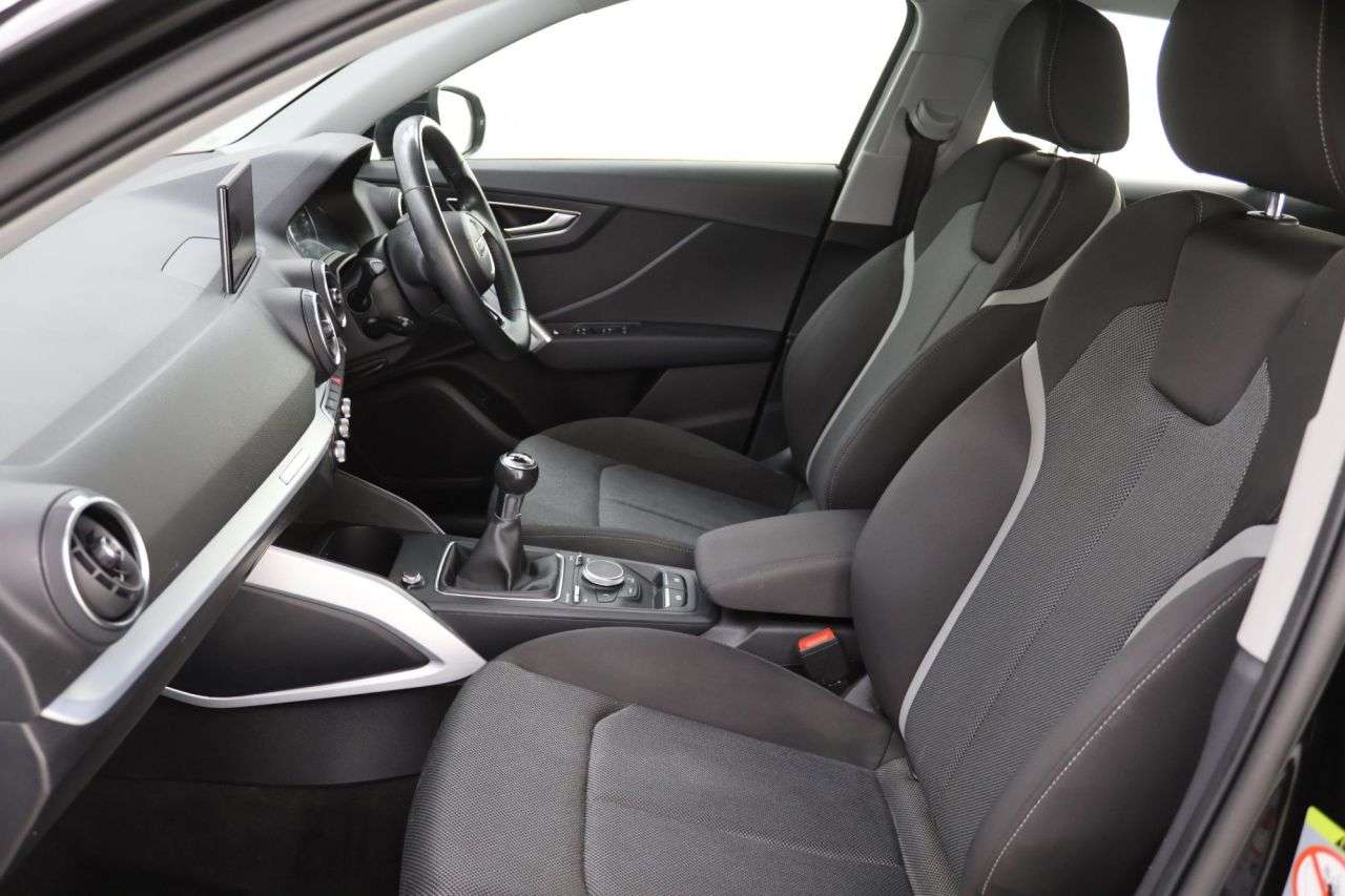 2019 AUDI Q2 2019 AUDI Q2