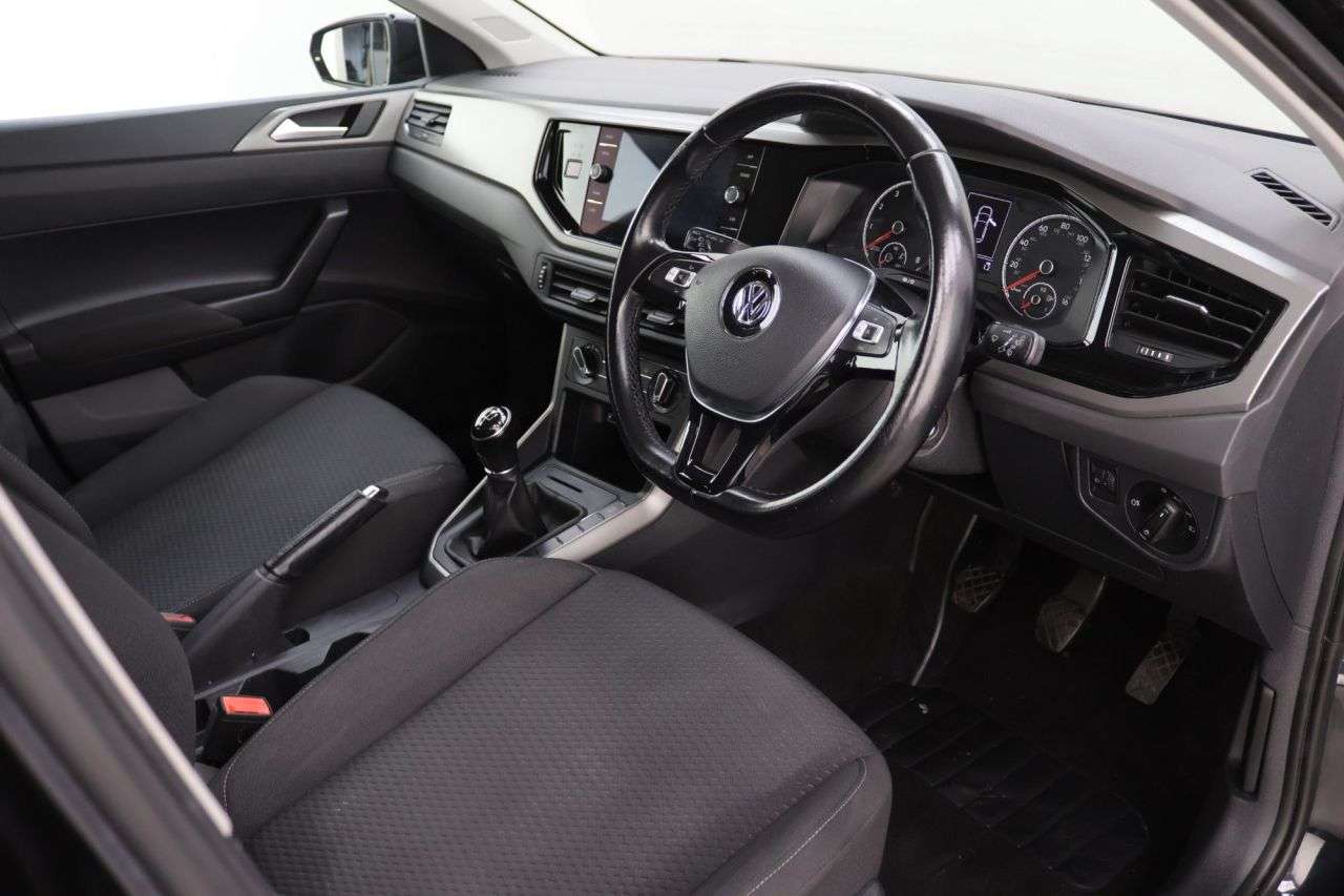 2018 VOLKSWAGEN POLO 2018 VOLKSWAGEN POLO