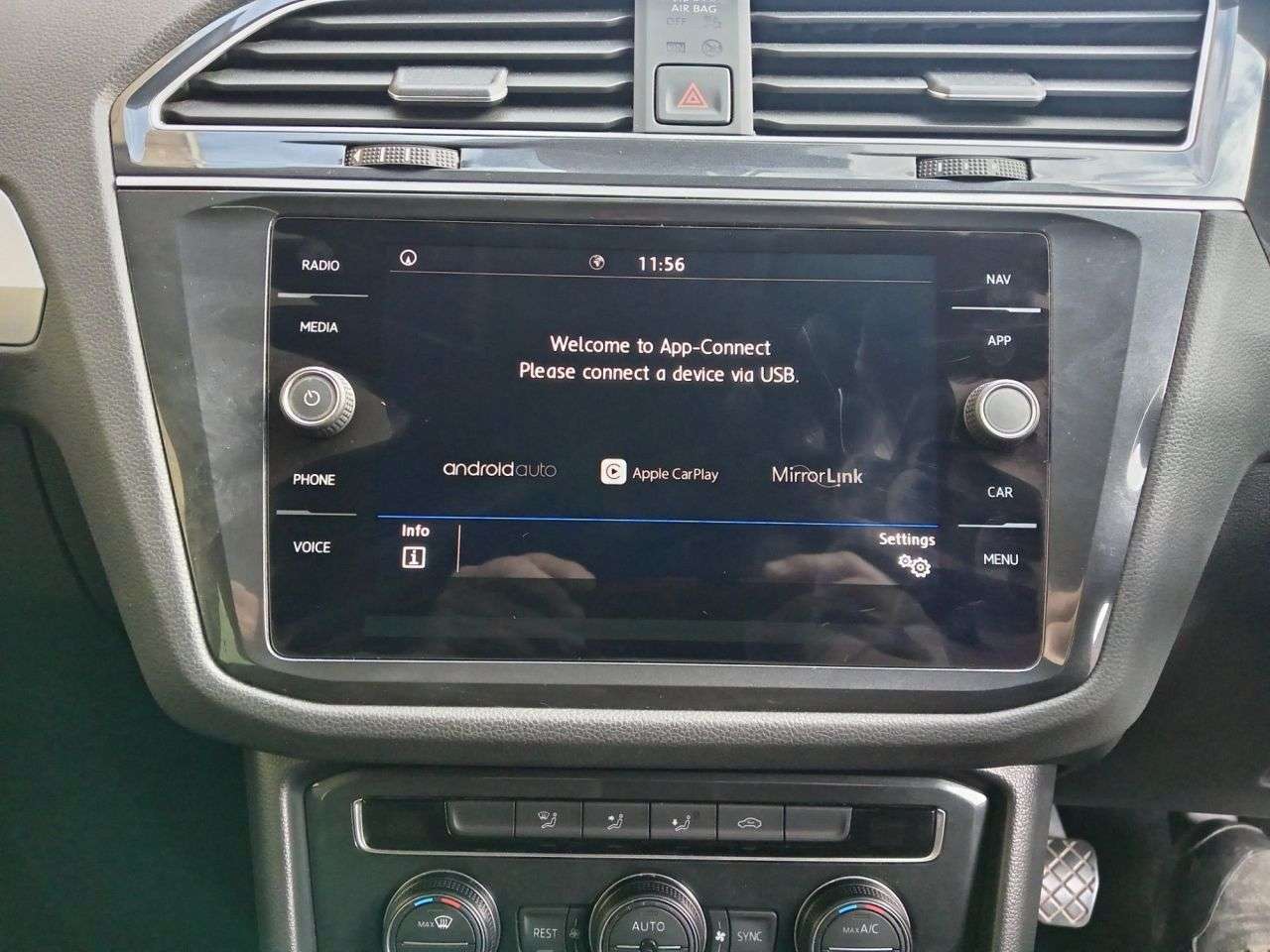 2020 VOLKSWAGEN TIGUAN 2020 VOLKSWAGEN TIGUAN