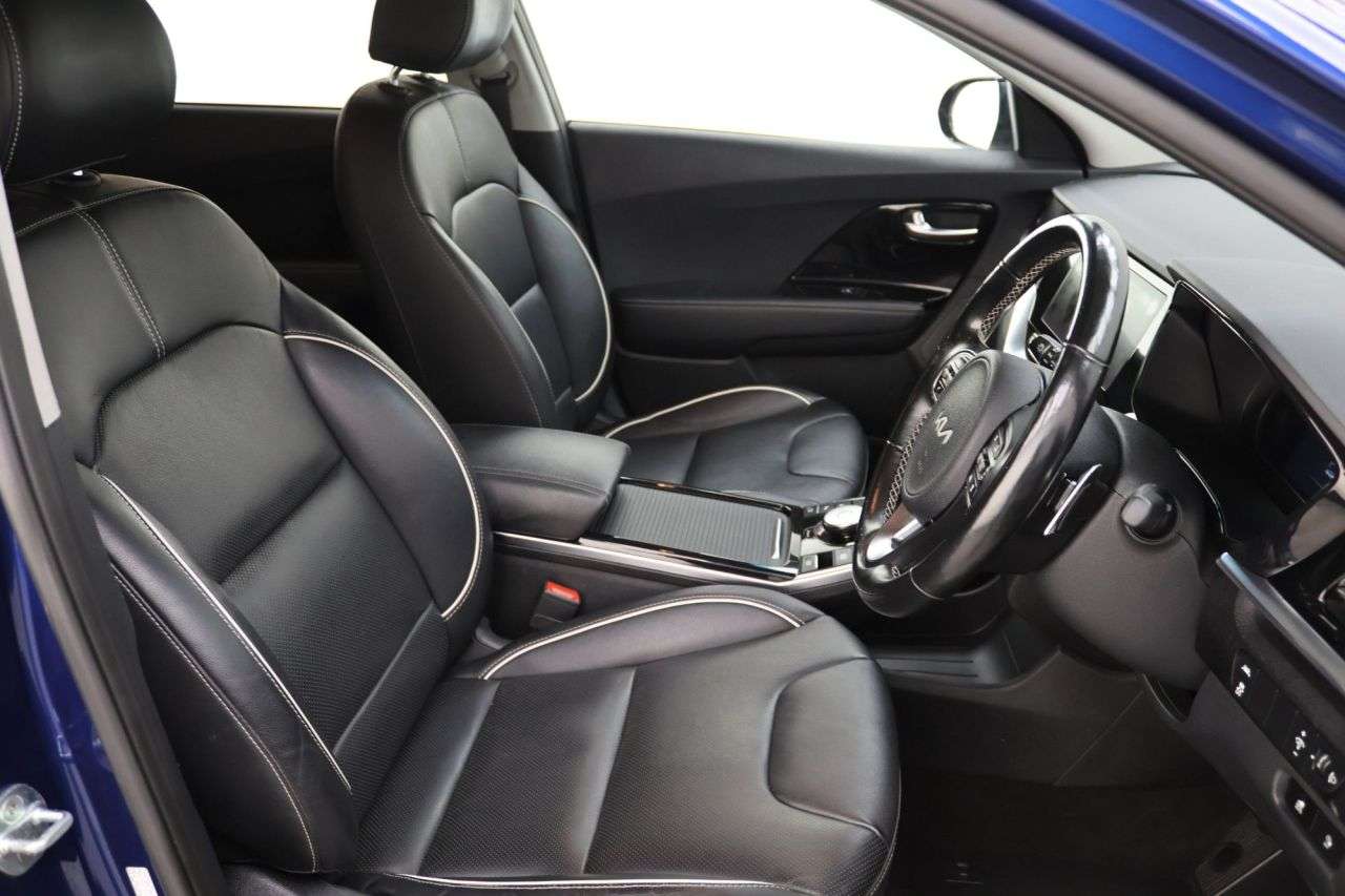 2022 KIA NIRO 2022 KIA NIRO