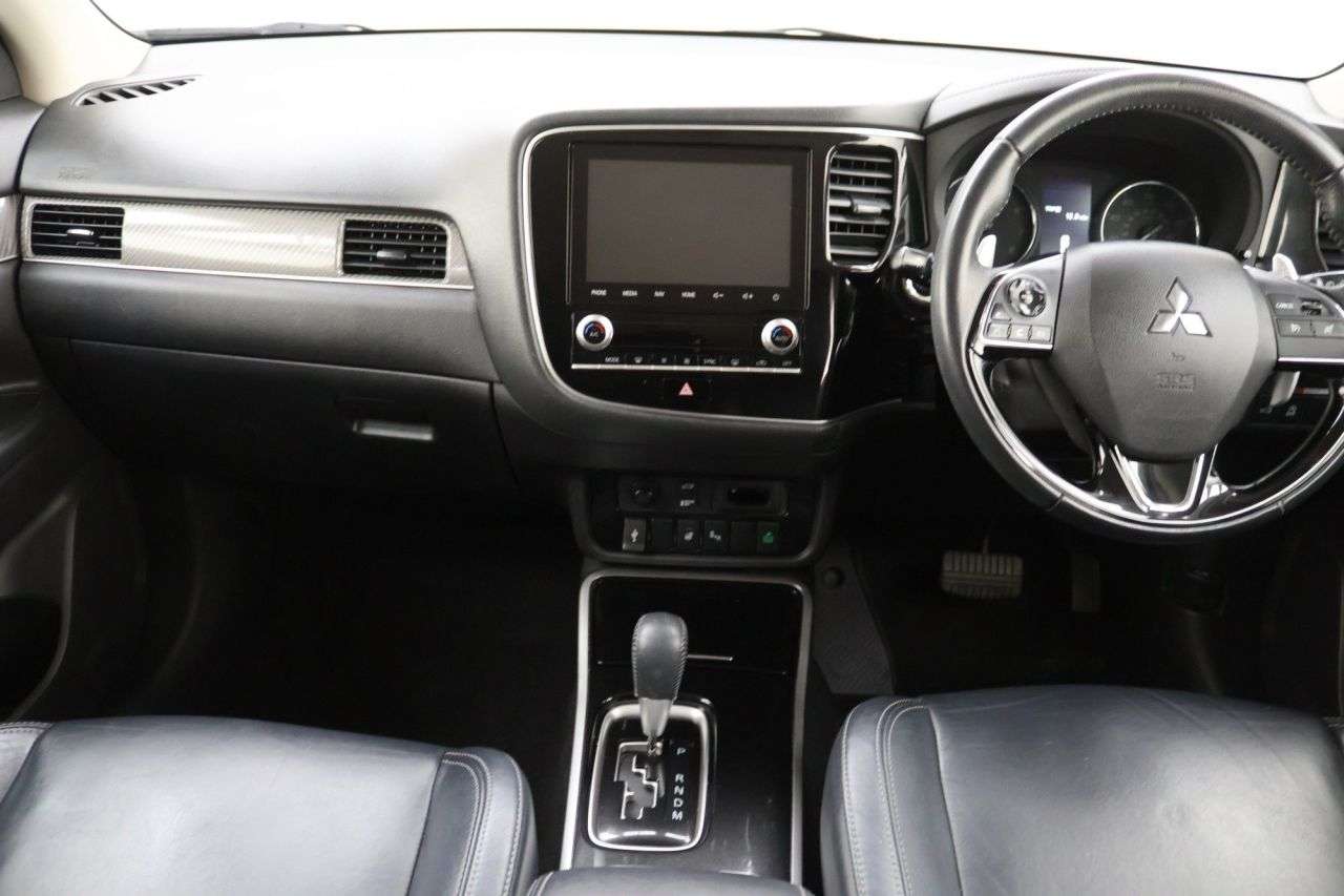 2020 MITSUBISHI OUTLANDER 2020 MITSUBISHI OUTLANDER