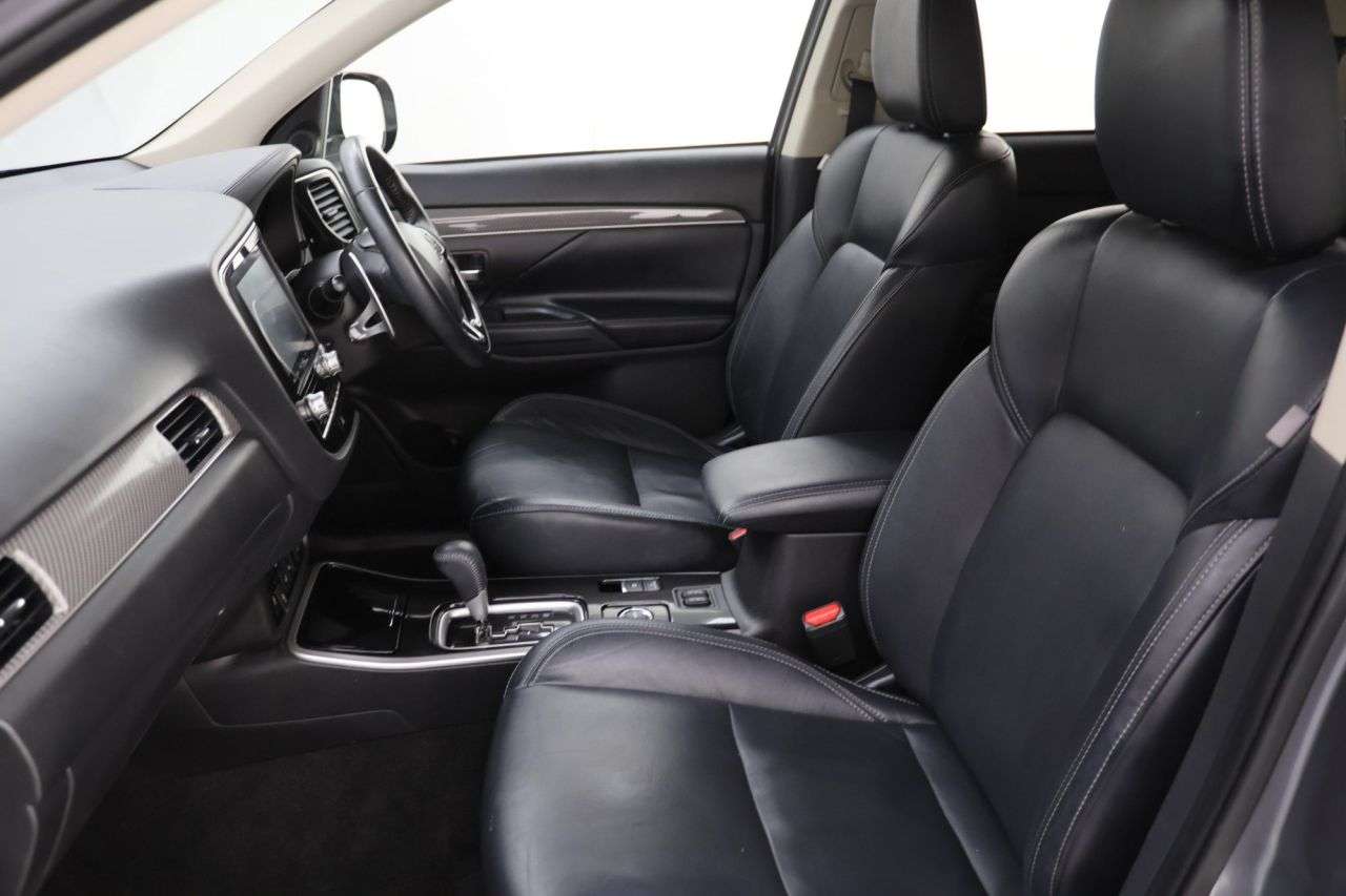 2020 MITSUBISHI OUTLANDER 2020 MITSUBISHI OUTLANDER