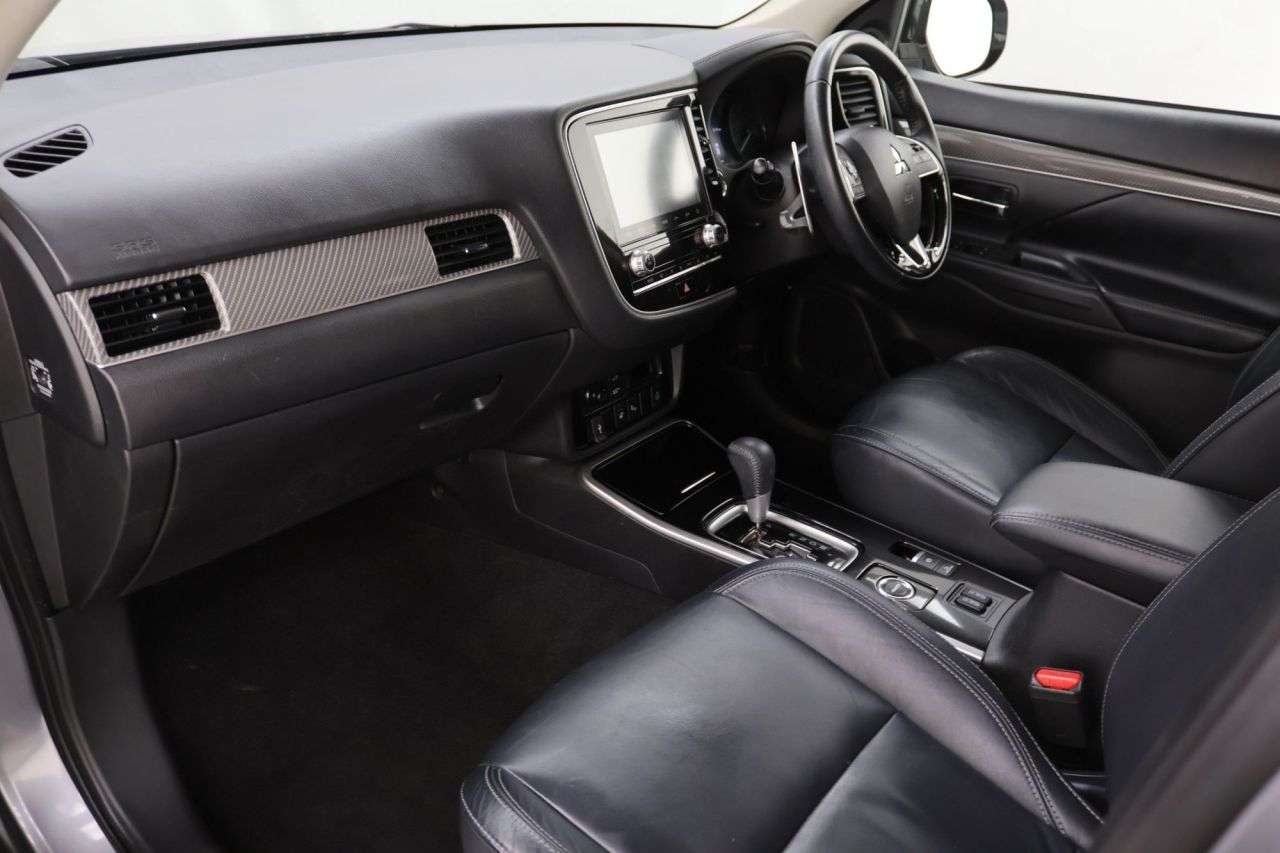 2020 MITSUBISHI OUTLANDER 2020 MITSUBISHI OUTLANDER