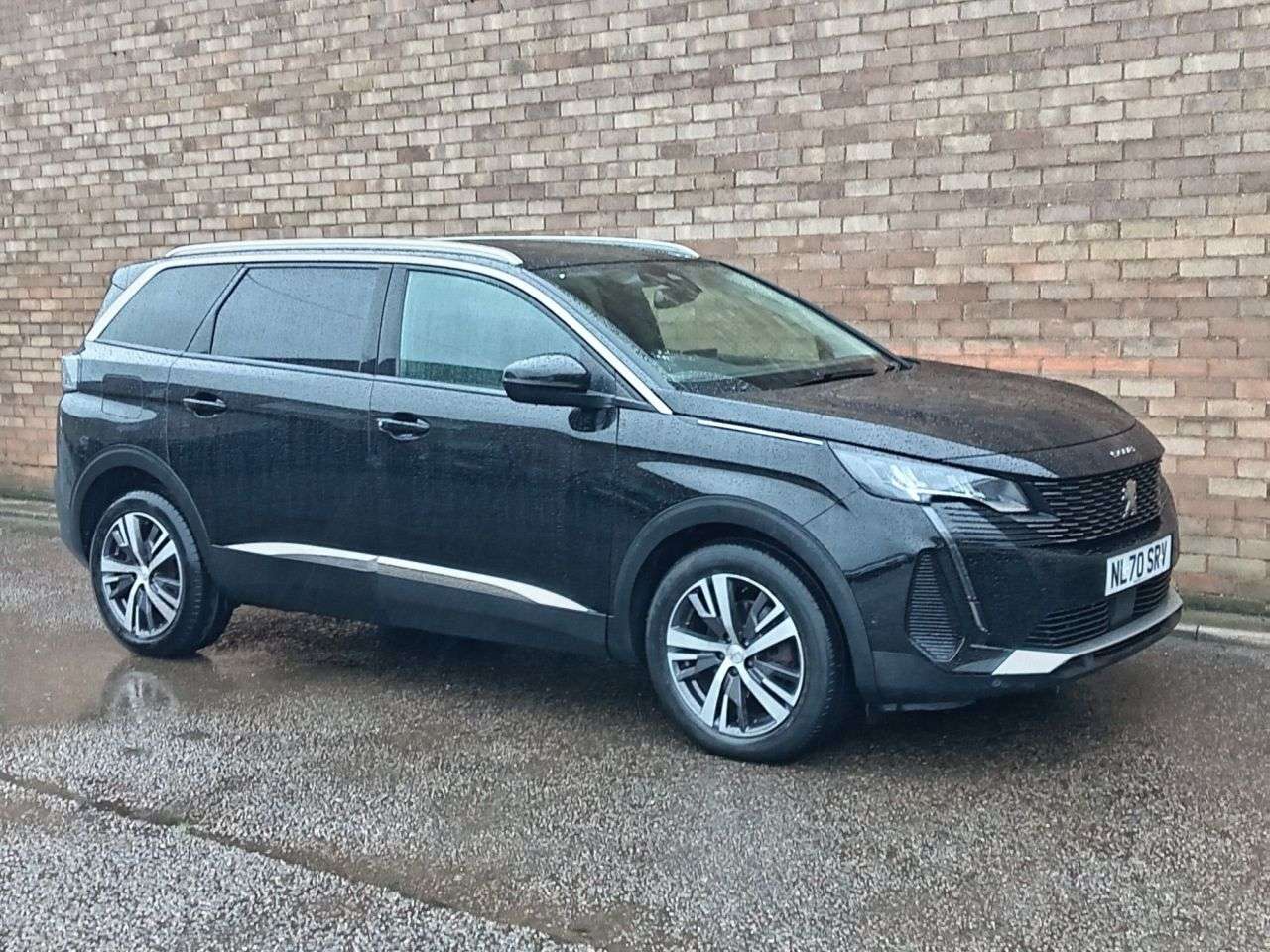 2021 PEUGEOT 5008 2021 PEUGEOT 5008