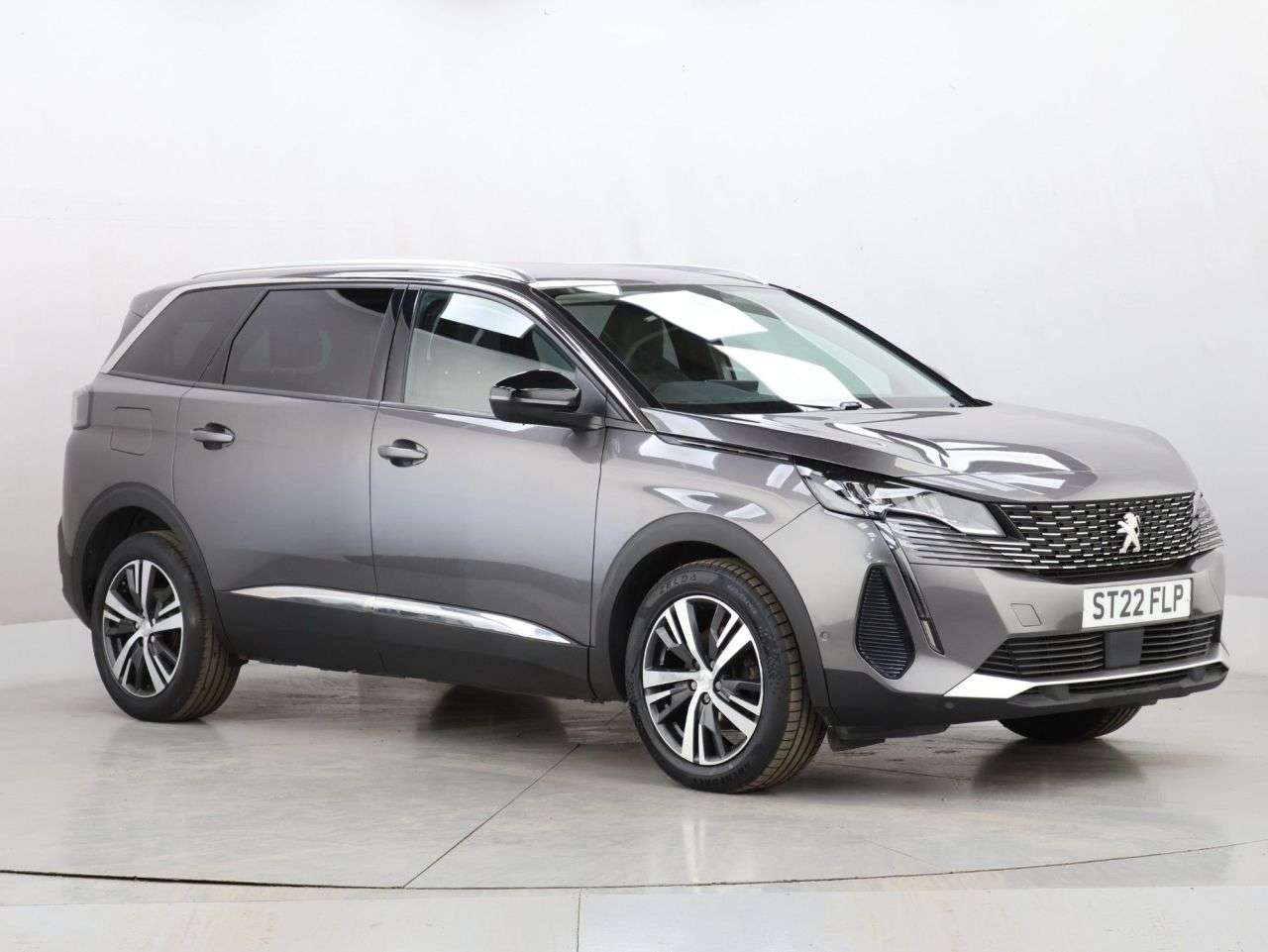 2022 PEUGEOT 5008 2022 PEUGEOT 5008