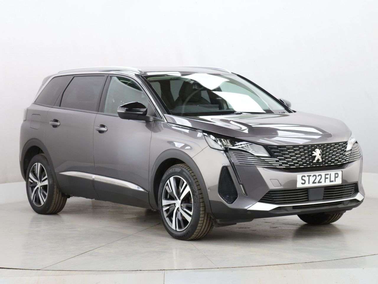 2022 PEUGEOT 5008 2022 PEUGEOT 5008