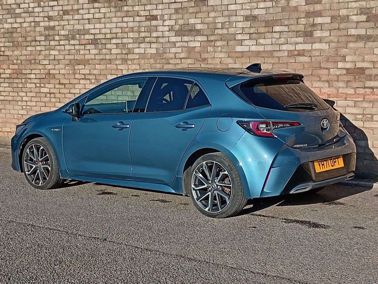 2021 TOYOTA COROLLA 2021 TOYOTA COROLLA