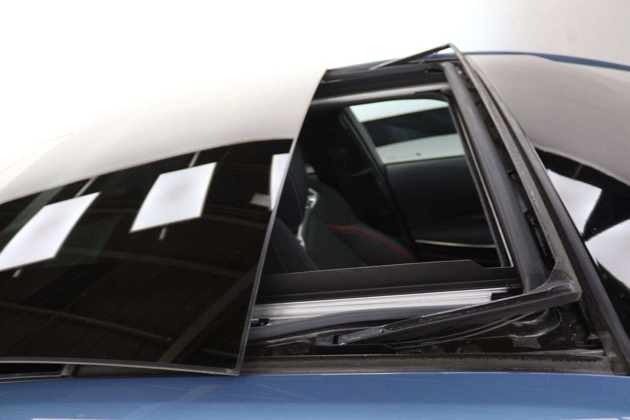 2021 TOYOTA COROLLA 2021 TOYOTA COROLLA