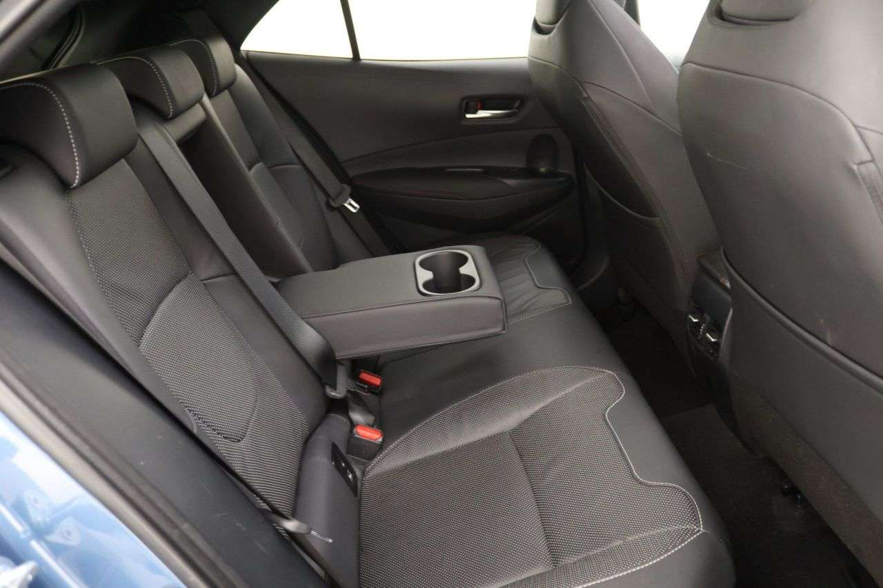 2021 TOYOTA COROLLA 2021 TOYOTA COROLLA