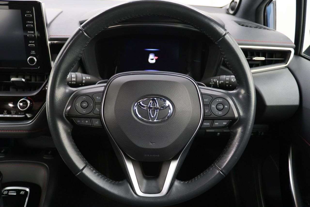 2021 TOYOTA COROLLA 2021 TOYOTA COROLLA