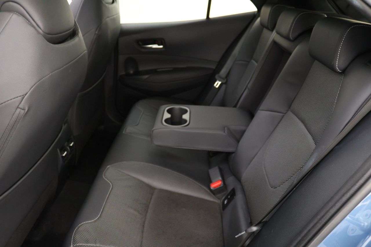 2021 TOYOTA COROLLA 2021 TOYOTA COROLLA