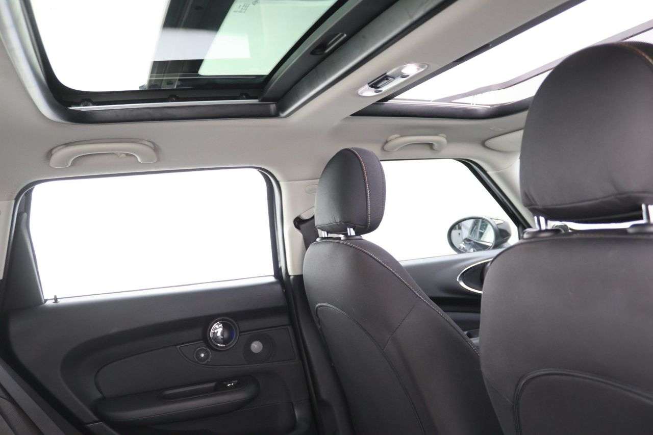 2022 MINI CLUBMAN 2022 MINI CLUBMAN