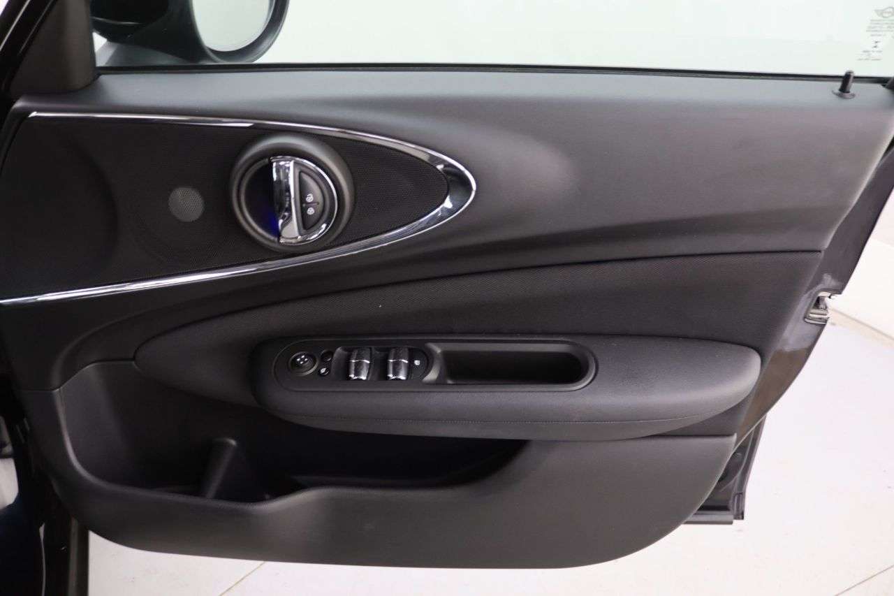 2022 MINI CLUBMAN 2022 MINI CLUBMAN